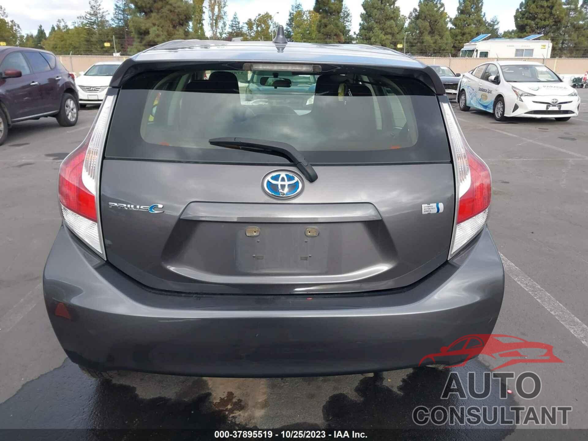 TOYOTA PRIUS C 2016 - JTDKDTB32G1116973