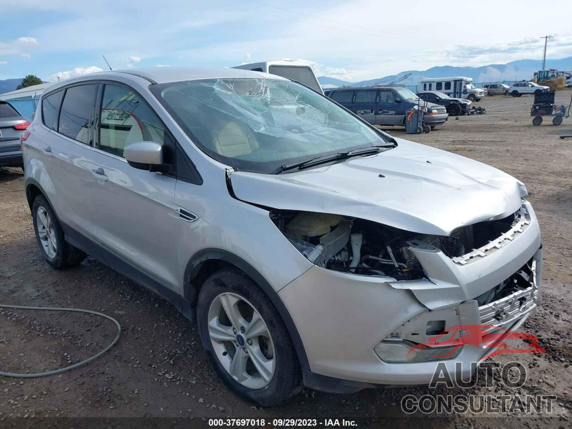 FORD ESCAPE 2016 - 1FMCU0G73GUB08373