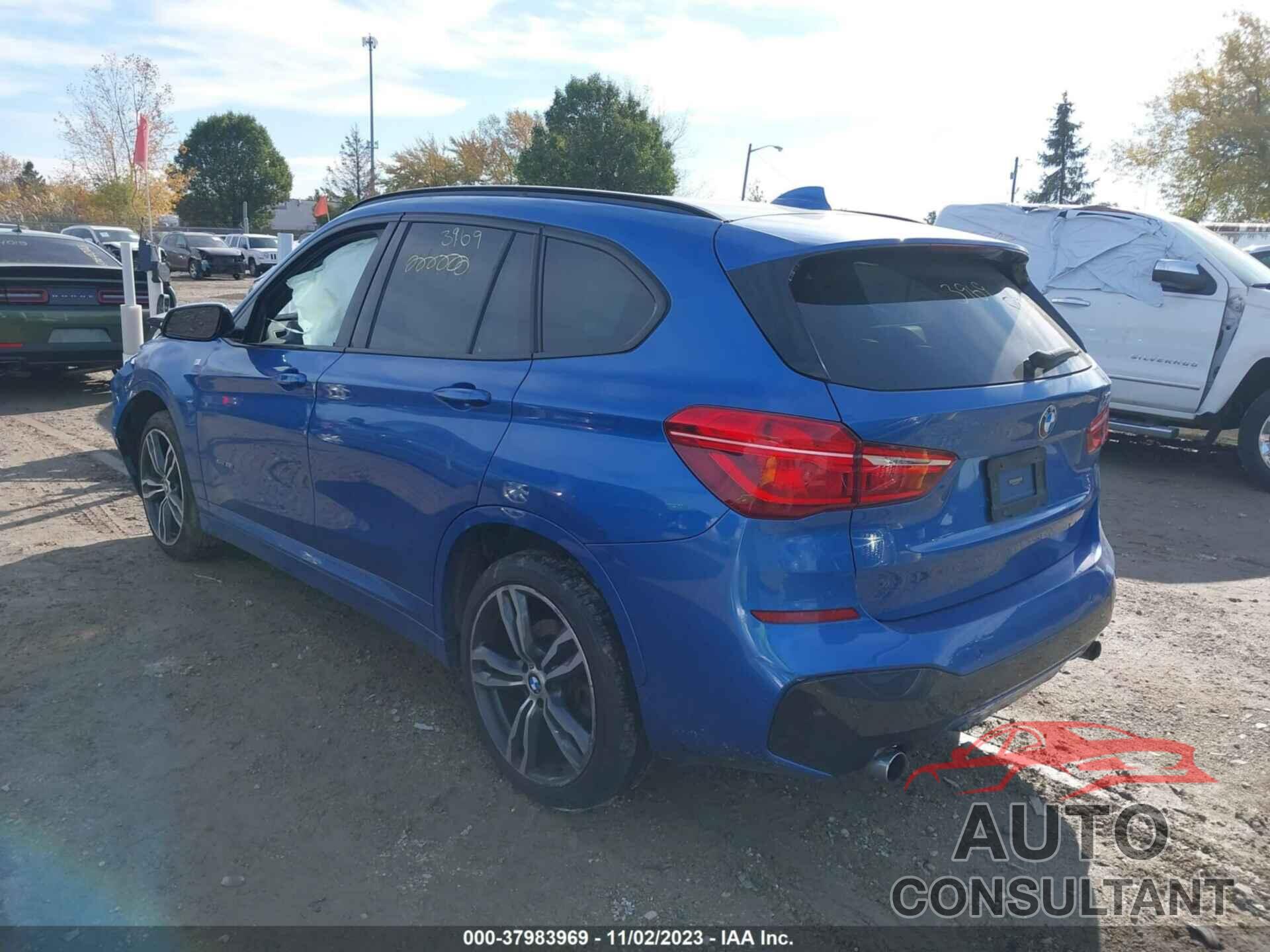 BMW X1 2017 - WBXHT3C32H5F74010