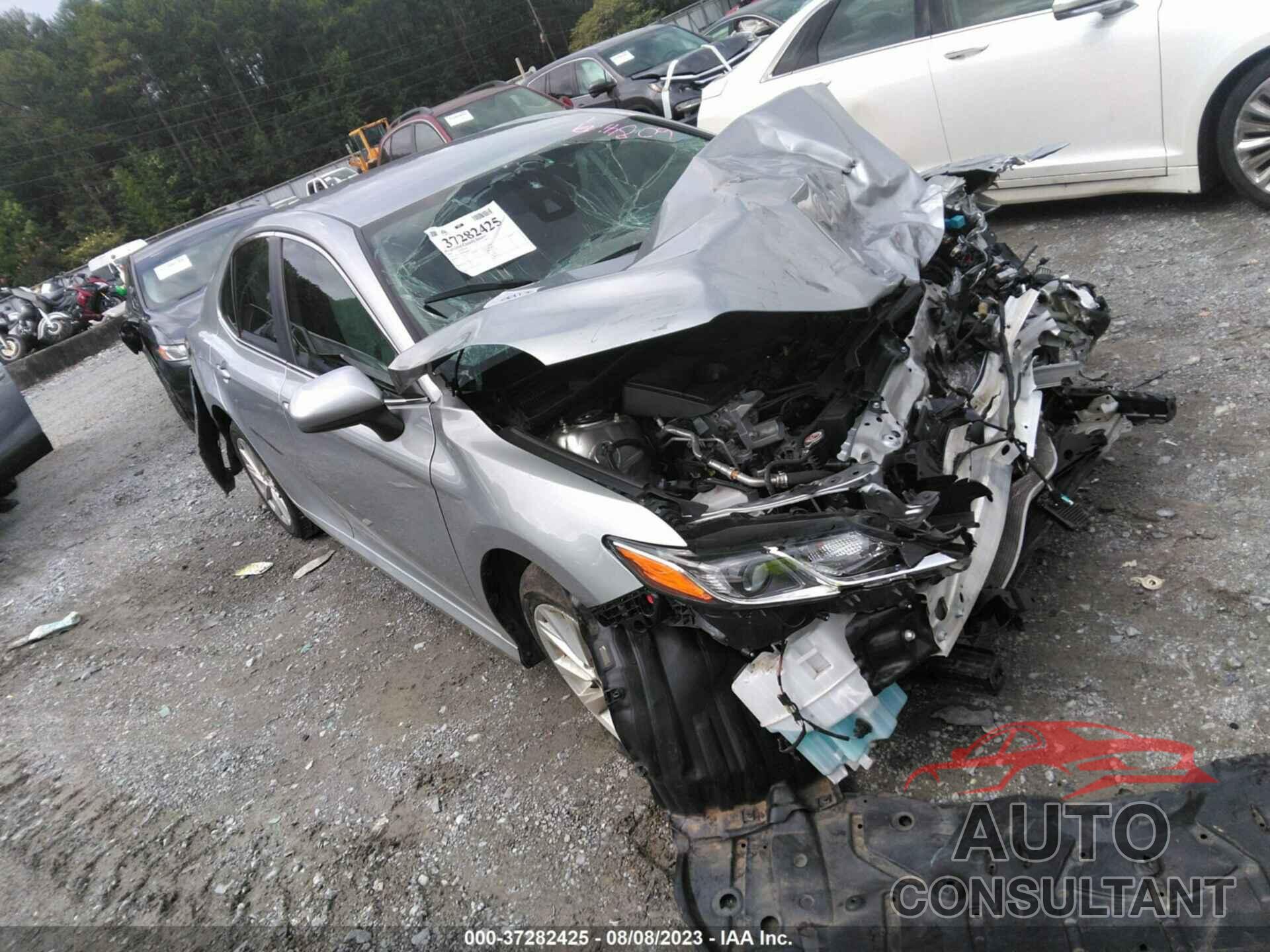 TOYOTA CAMRY 2021 - 4T1C11AK4MU608419