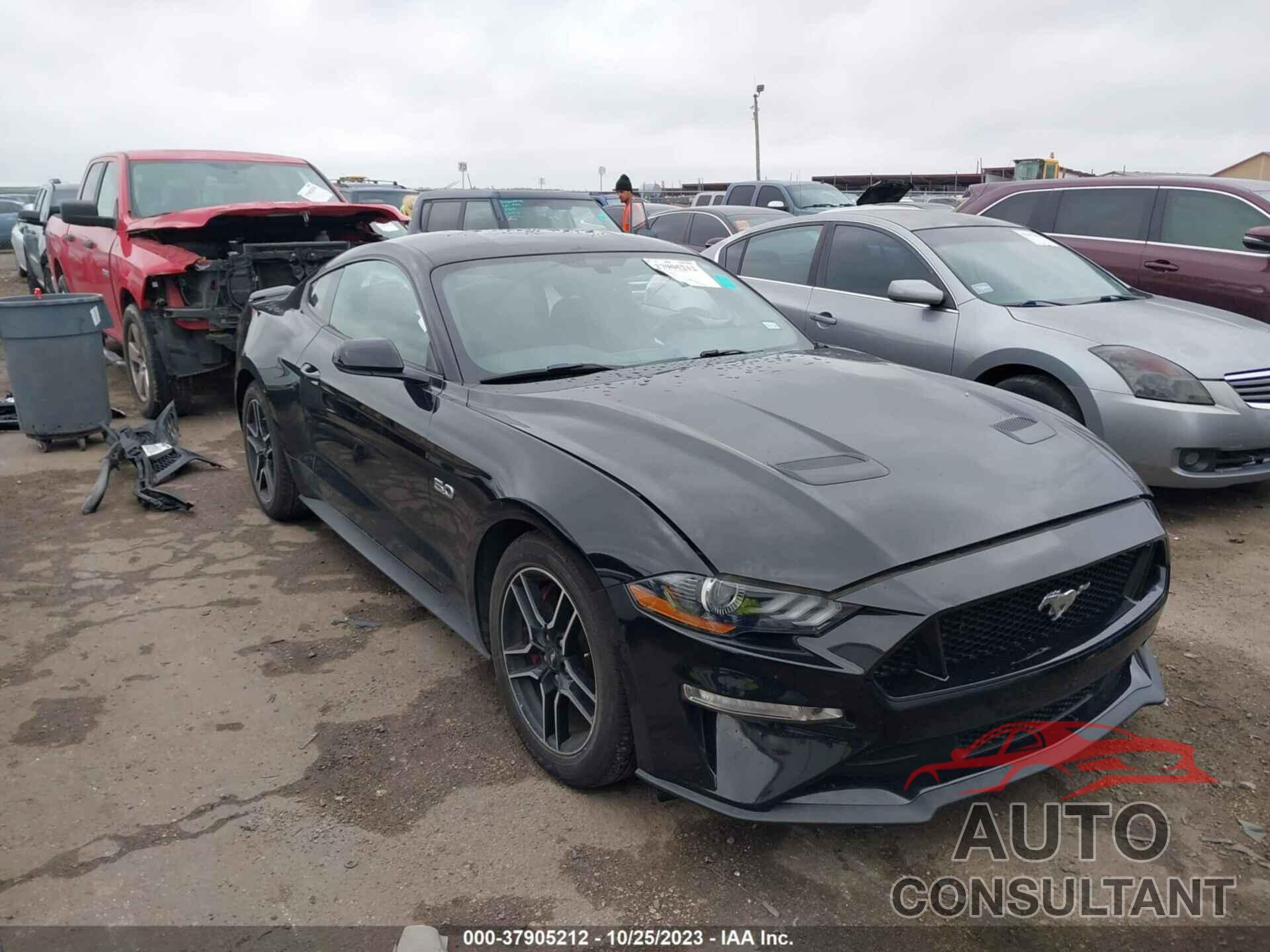 FORD MUSTANG 2018 - 1FA6P8CF4J5184292