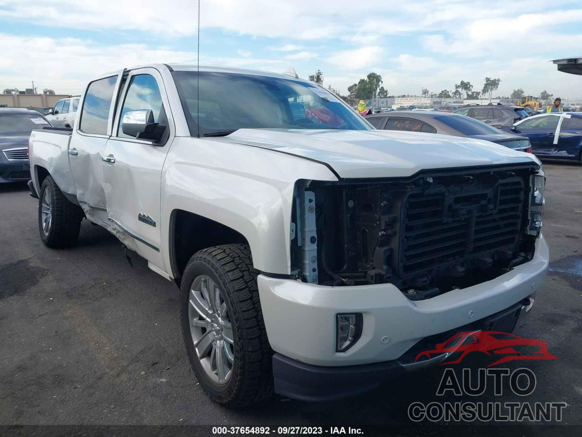CHEVROLET SILVERADO 1500 2018 - 3GCUKTEC4JG134653