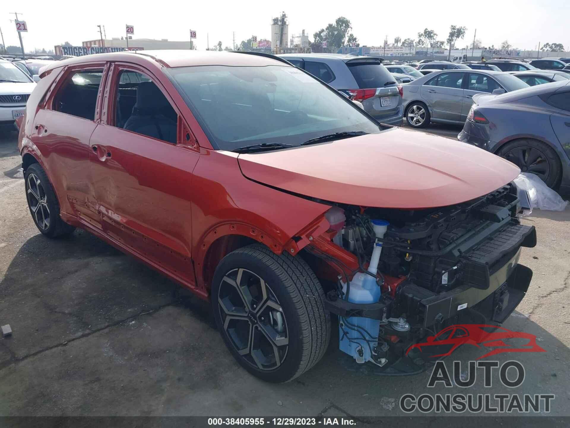 KIA NIRO 2023 - KNDCR3LF6P5076596