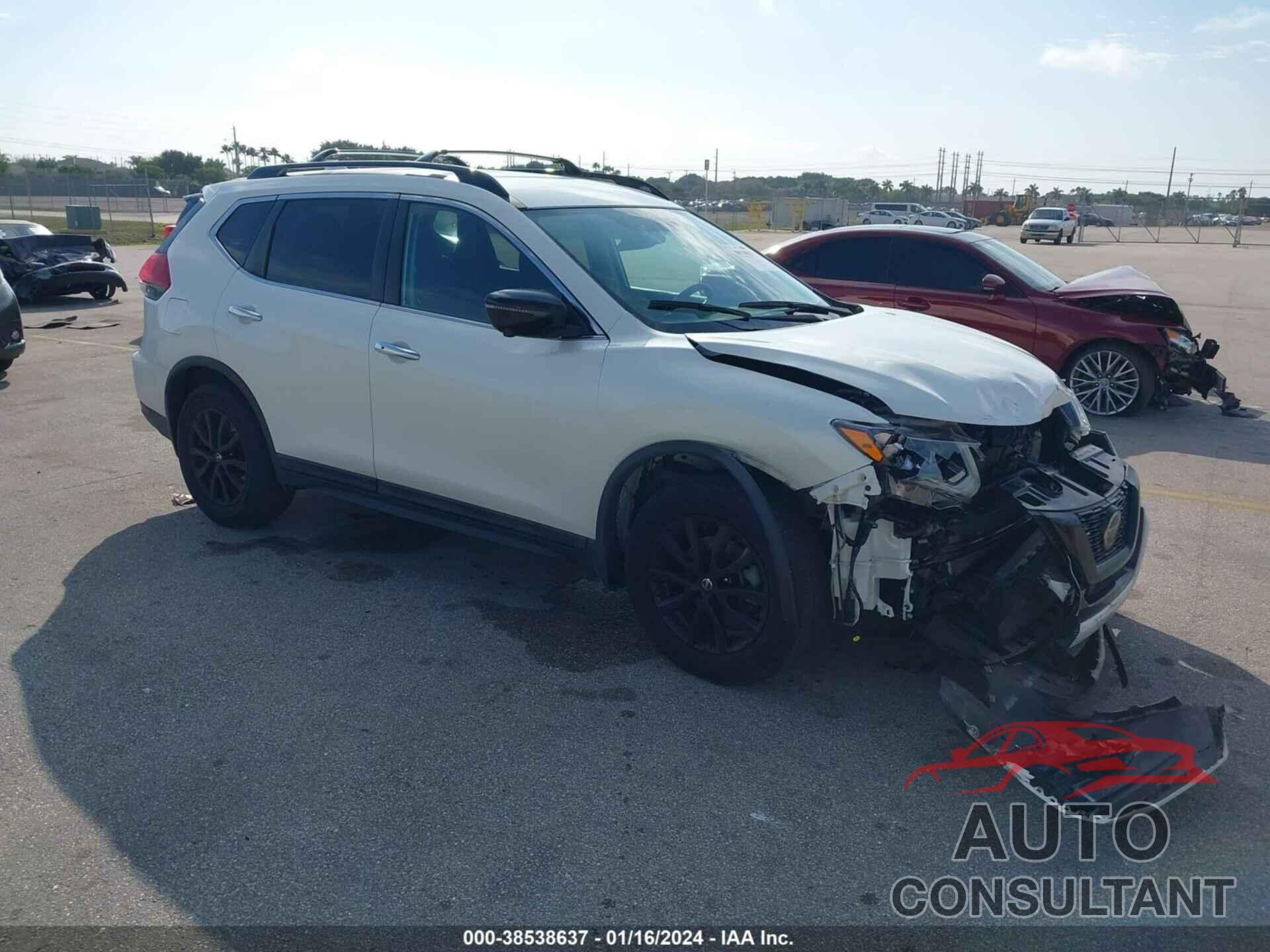 NISSAN ROGUE 2018 - 5N1AT2MT3JC743520