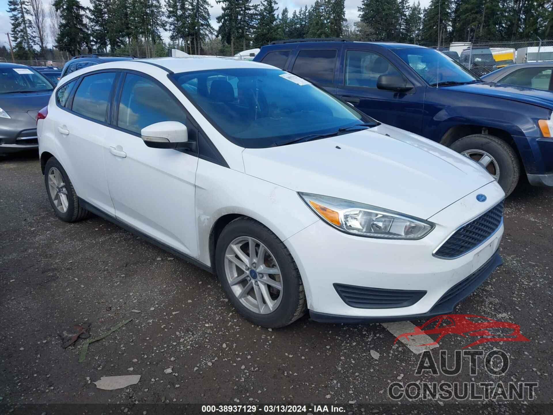 FORD FOCUS 2017 - 1FADP3K22HL278105