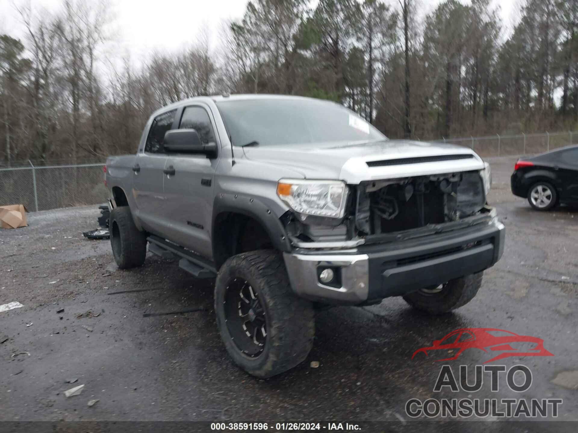 TOYOTA TUNDRA 2017 - 5TFDW5F11HX618217