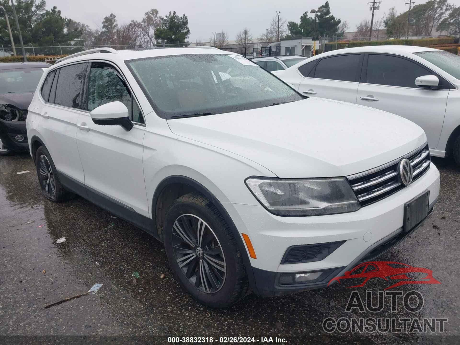 VOLKSWAGEN TIGUAN 2018 - 3VV2B7AX5JM206468