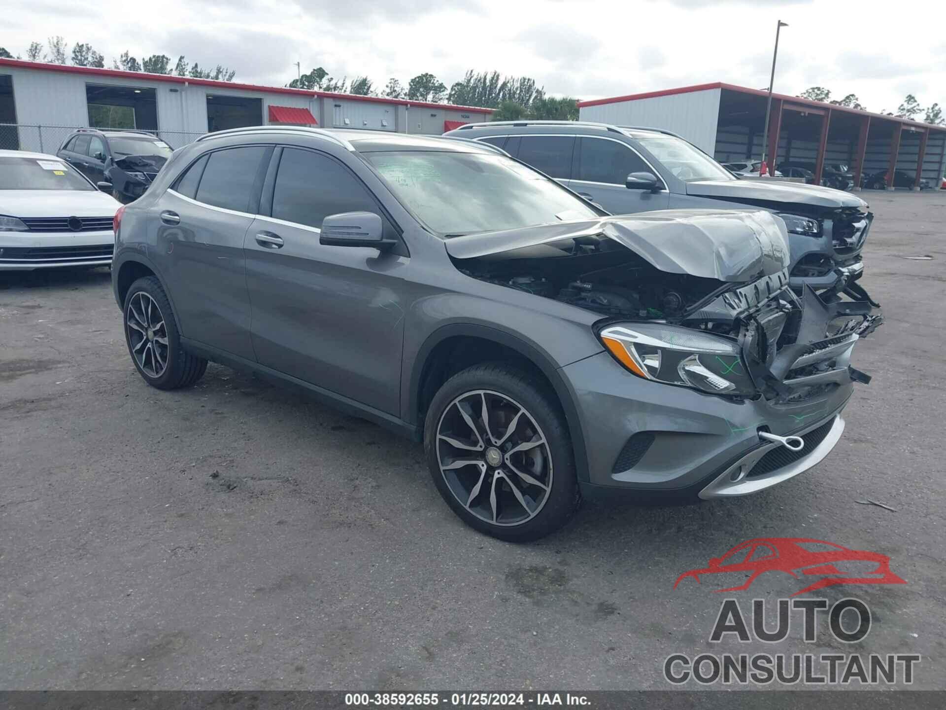 MERCEDES-BENZ GLA 250 2016 - WDCTG4EB5GJ249001