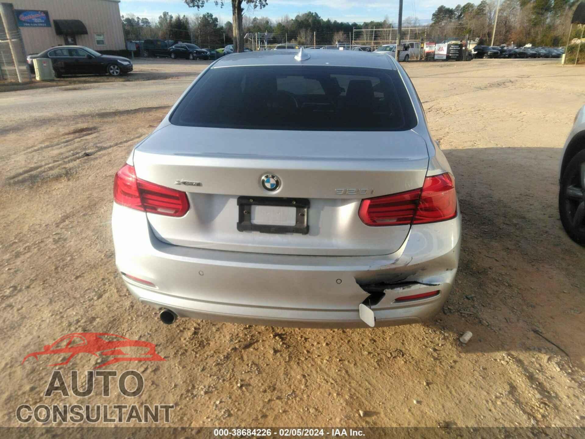 BMW 320I 2018 - WBA8A3C57JA487098