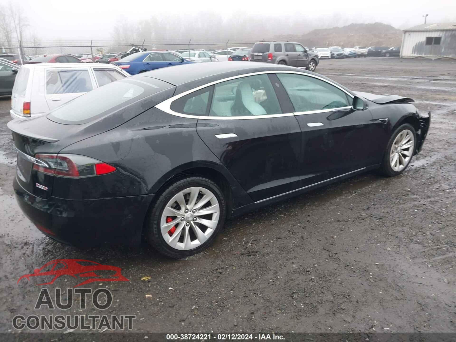 TESLA MODEL S 2018 - 5YJSA1E40JF268184