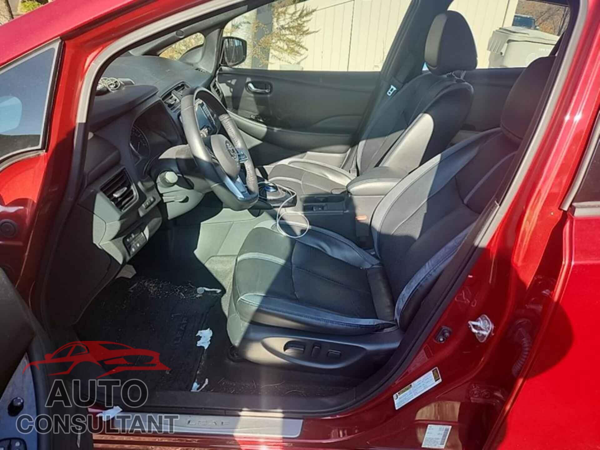 NISSAN LEAF 2022 - 1N4BZ1DV3NC553473