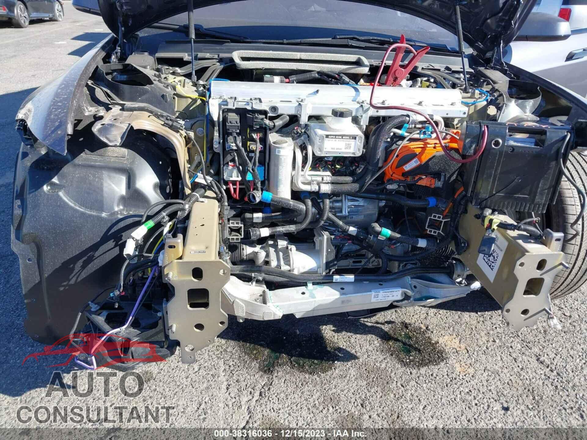 TESLA MODEL S 2023 - 5YJSA1E62PF524271