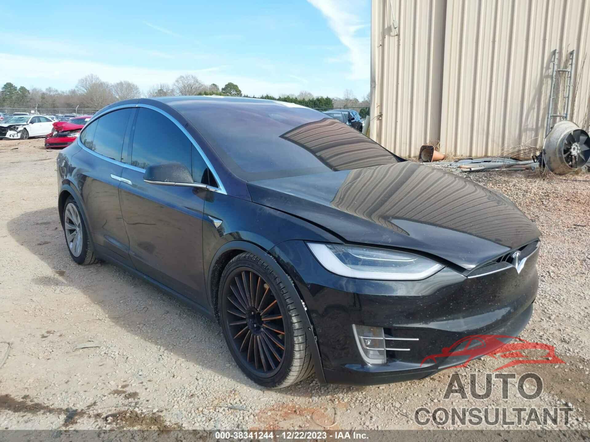 TESLA MODEL X 2016 - 5YJXCBE20GF026699