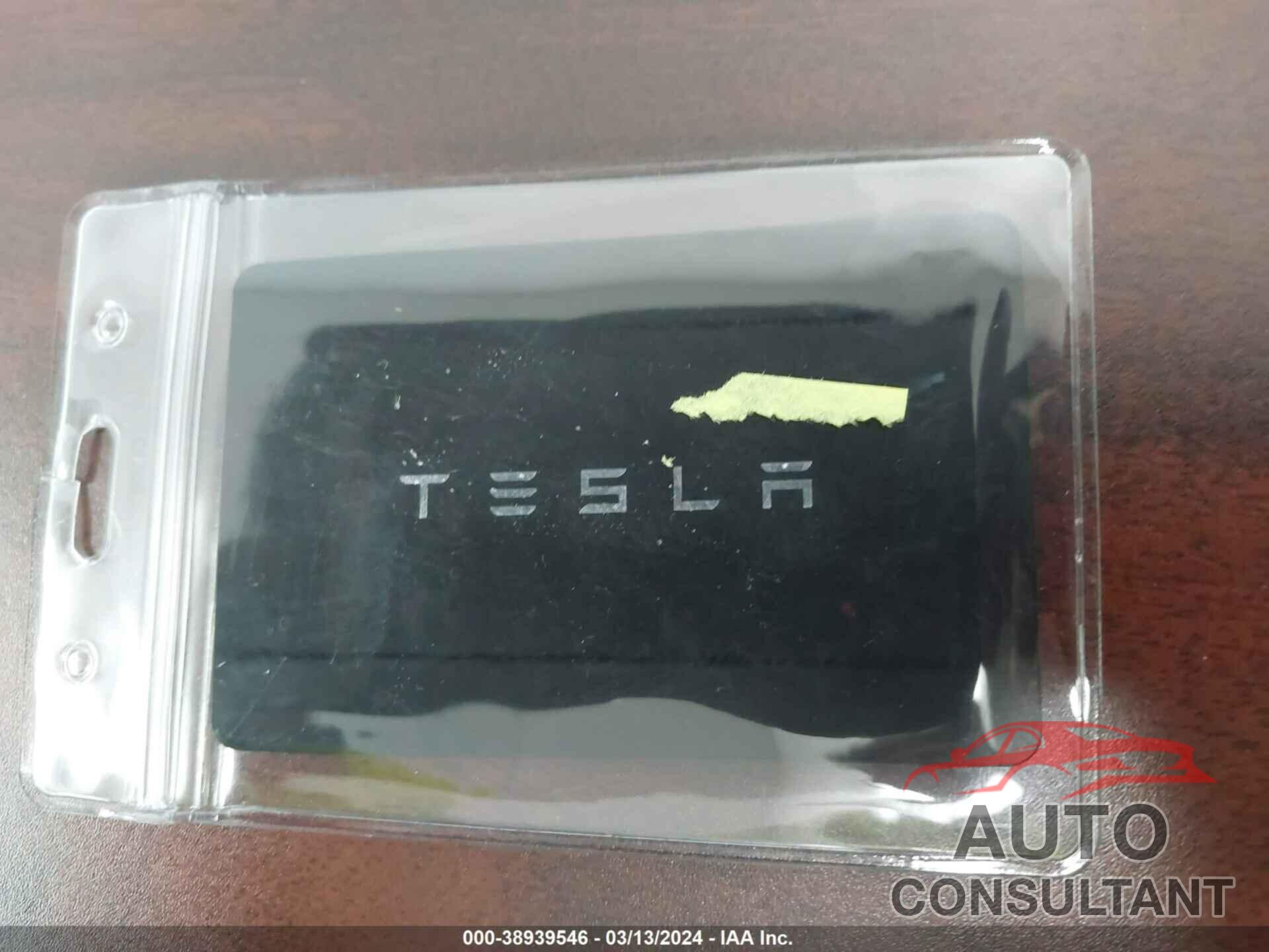 TESLA MODEL 3 2018 - 5YJ3E1EA4JF002665