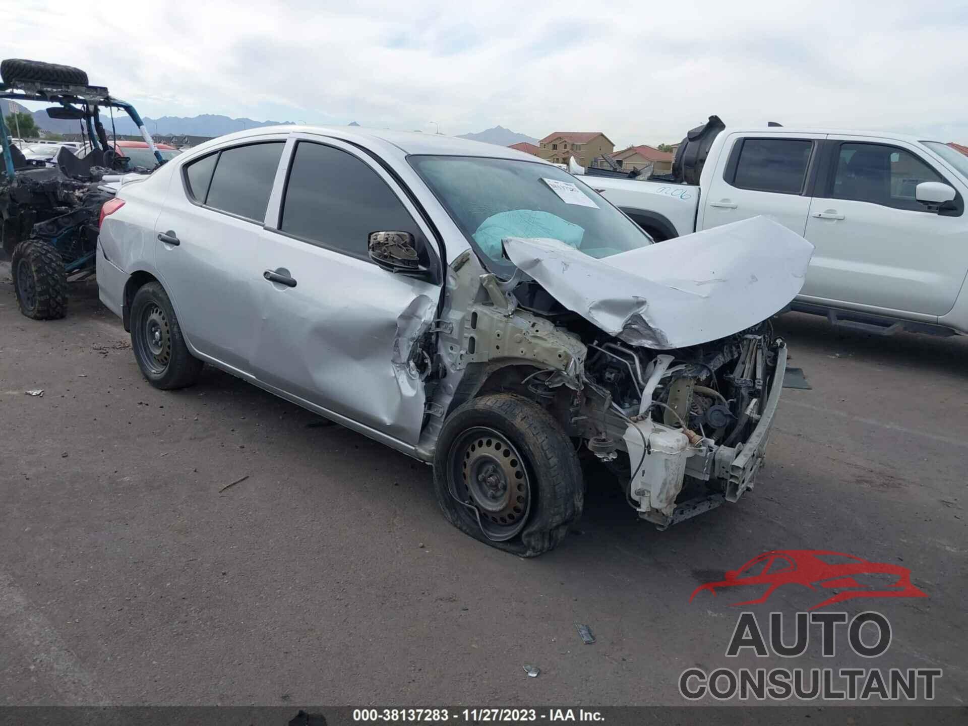 NISSAN VERSA 2019 - 3N1CN7AP4KL837359