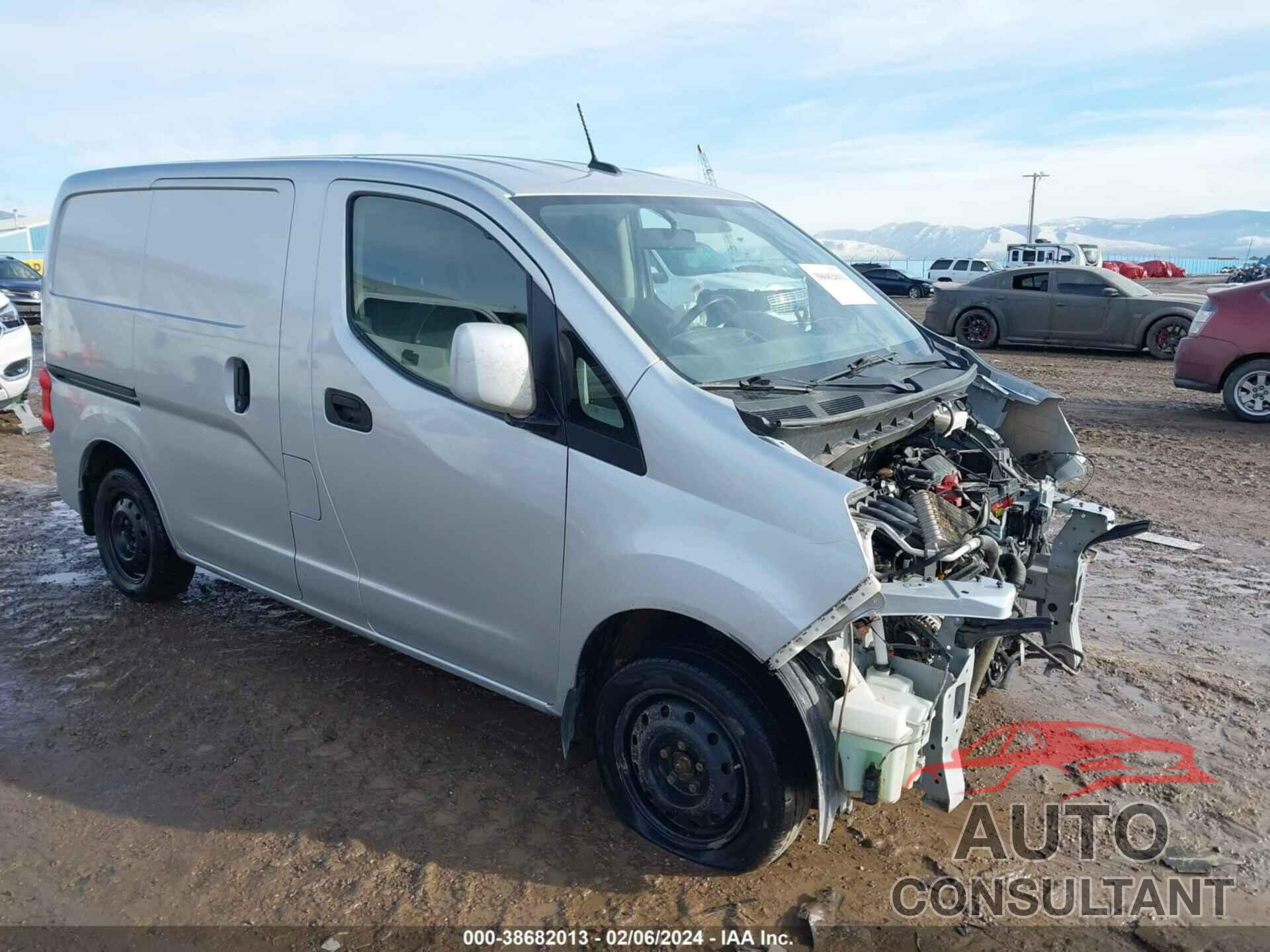 NISSAN NV200 COMPACT CARGO 2020 - 3N6CM0KN5LK709138