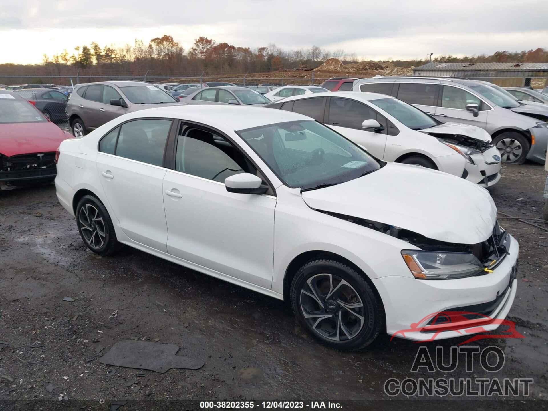 VOLKSWAGEN JETTA 2017 - 3VW2B7AJ0HM384970
