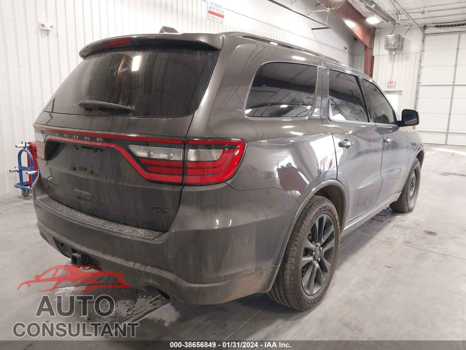 DODGE DURANGO 2018 - 1C4SDJCT9JC201890