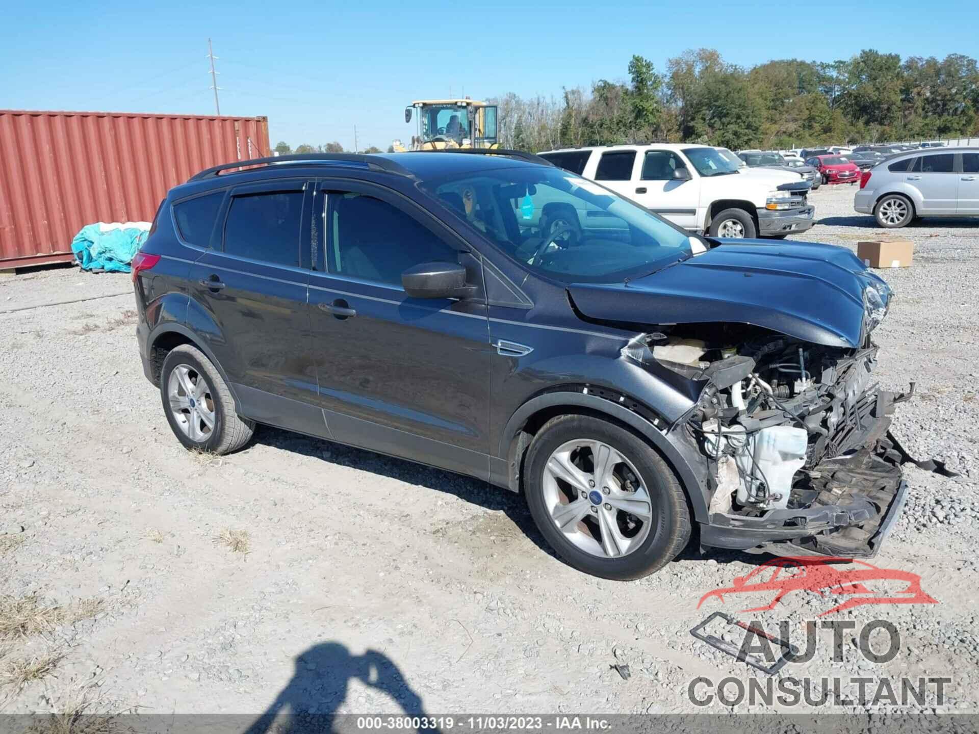 FORD ESCAPE 2015 - 1FMCU0GX1FUA48818