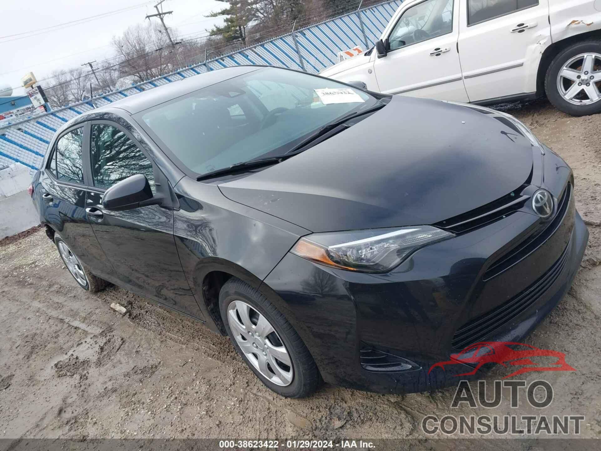 TOYOTA COROLLA 2017 - 5YFBURHE7HP677968