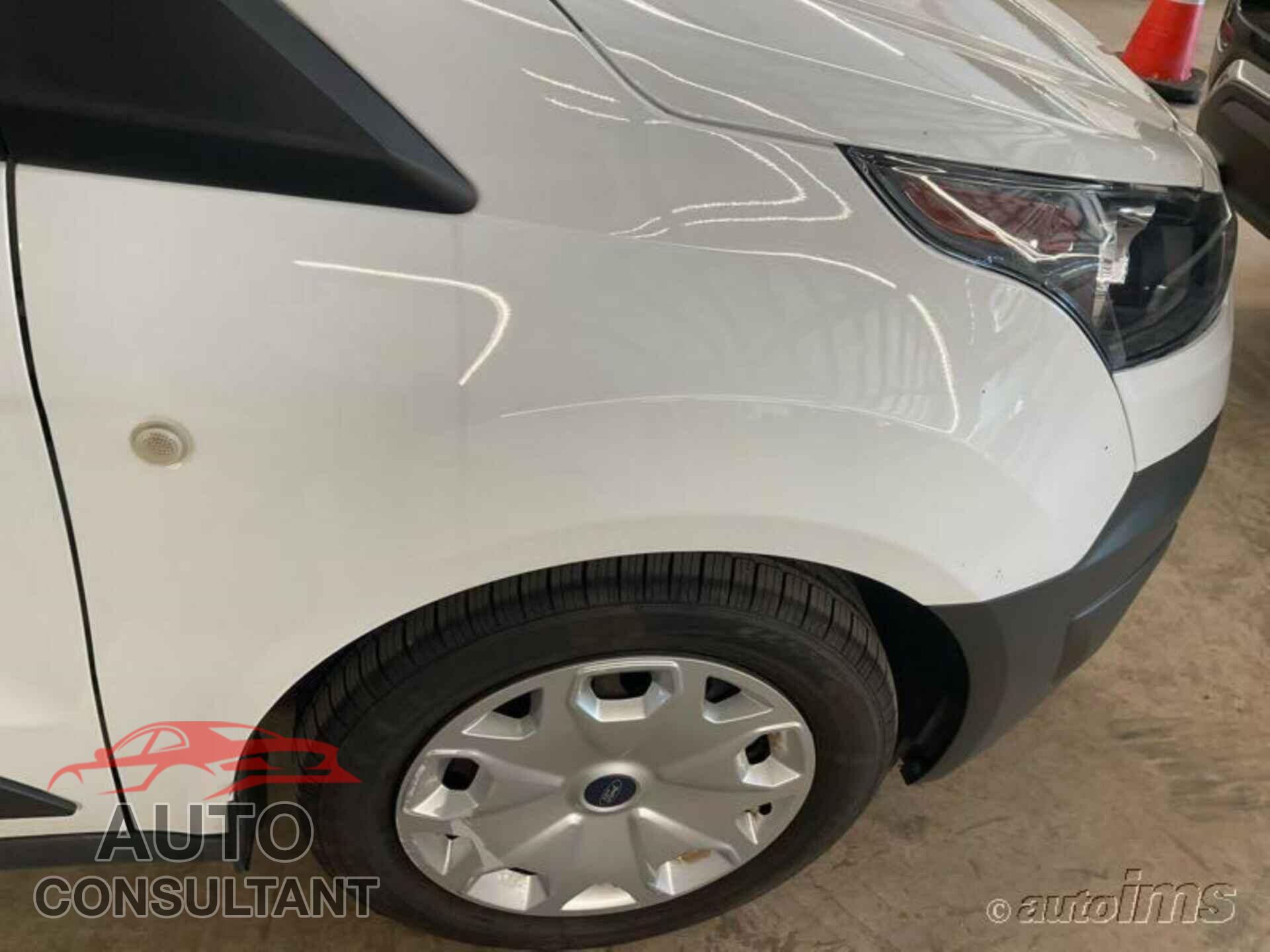 FORD TRANSIT CONNECT 2018 - NM0LS7E76J1370304