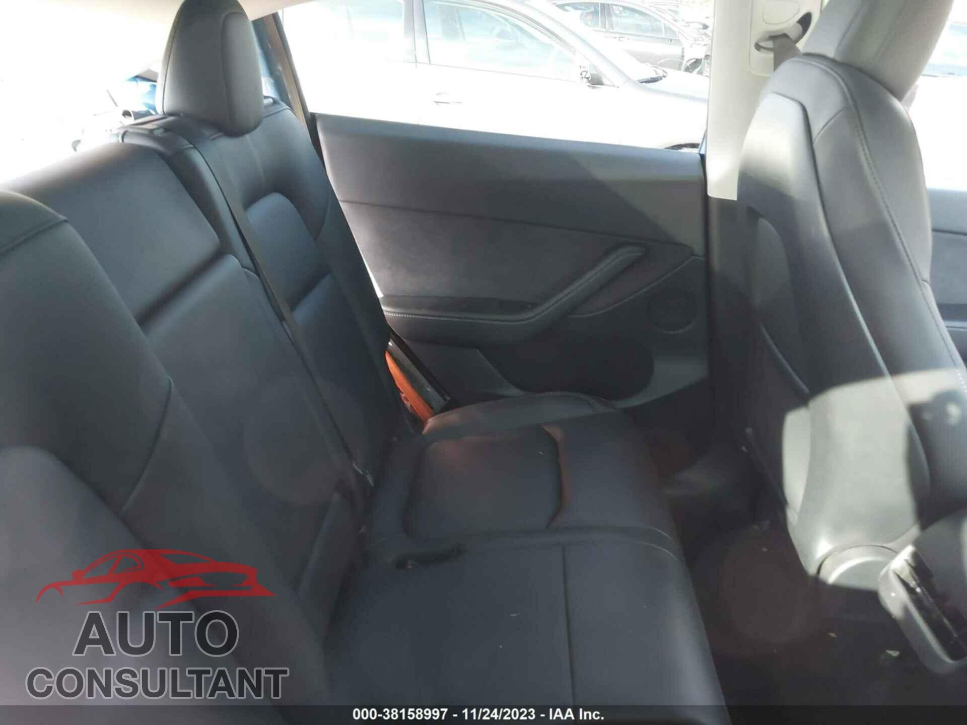 TESLA MODEL Y 2022 - 7SAYGAEEXNF429277