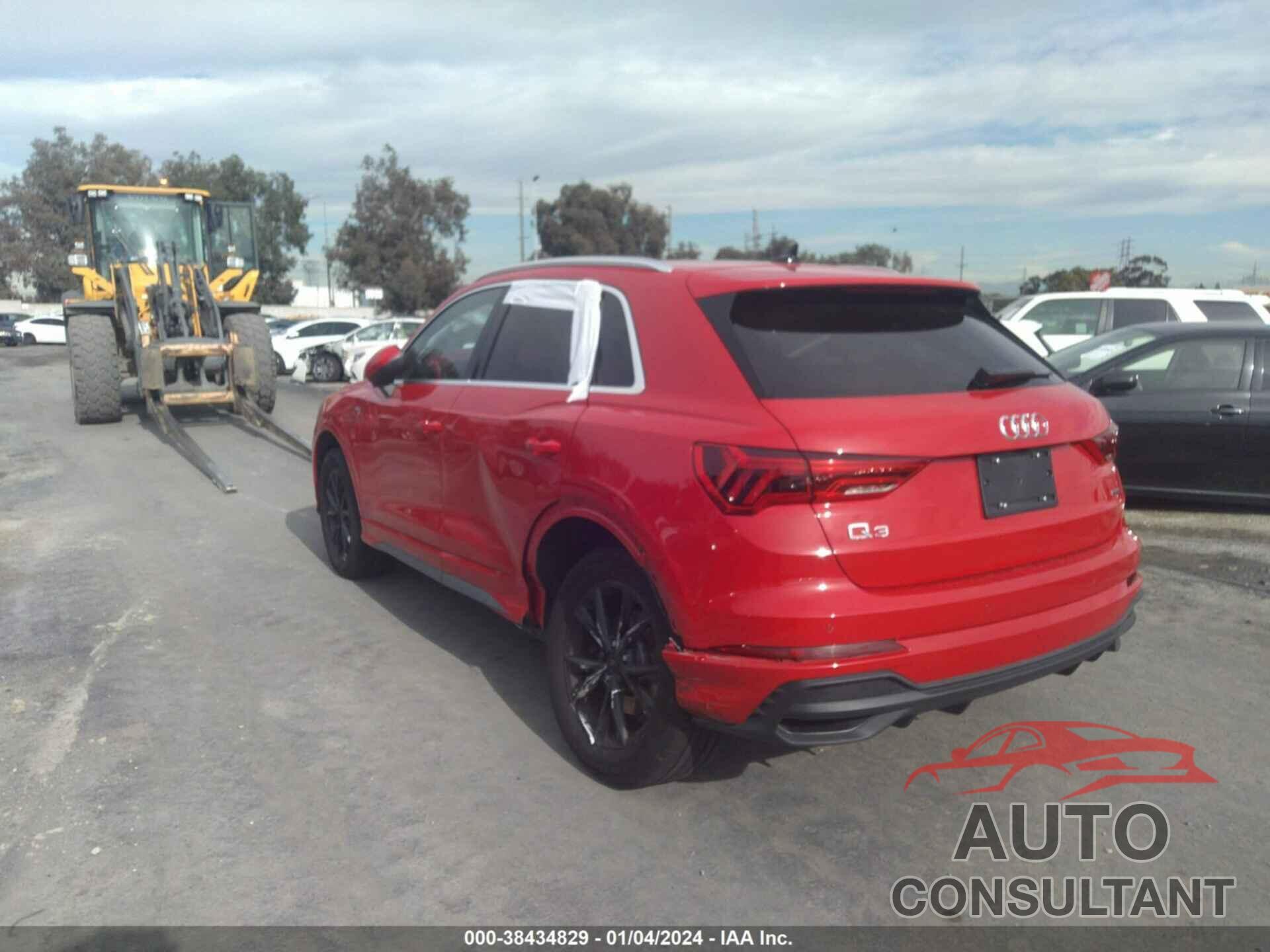 AUDI Q3 2023 - WA1EECF38P1019517