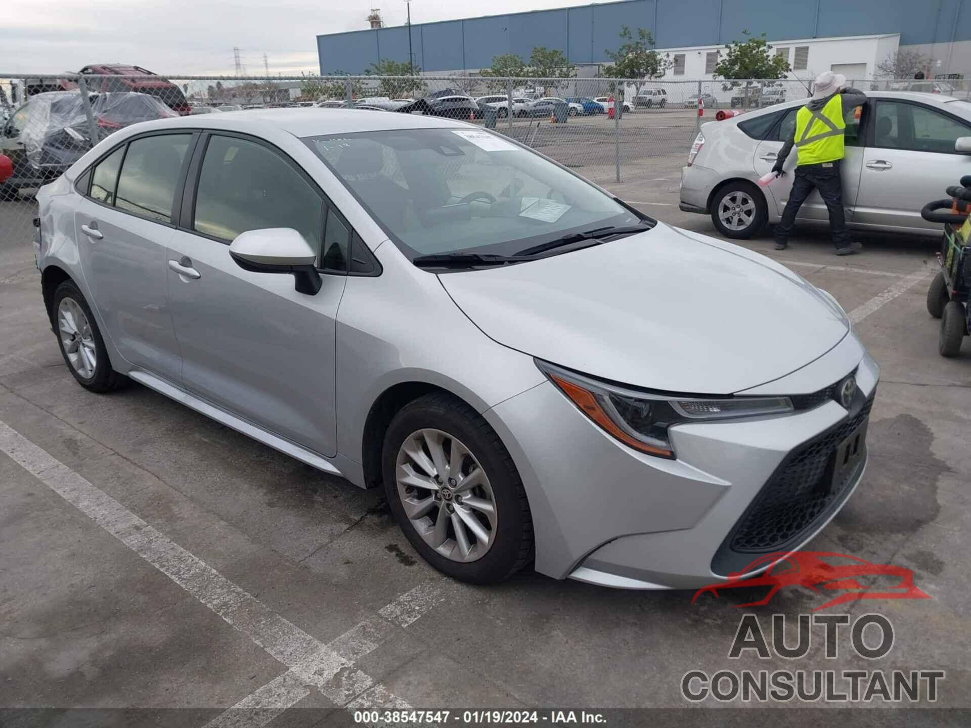 TOYOTA COROLLA 2022 - JTDVPMAE4NJ212999