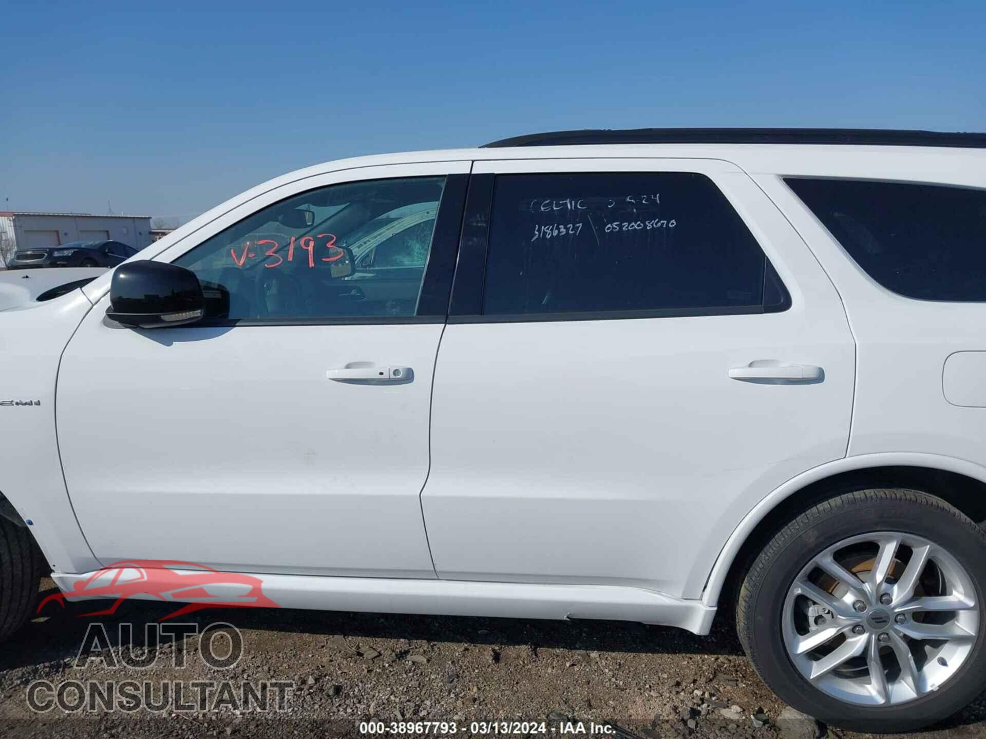 DODGE DURANGO 2023 - 1C4SDHCT2PC553193
