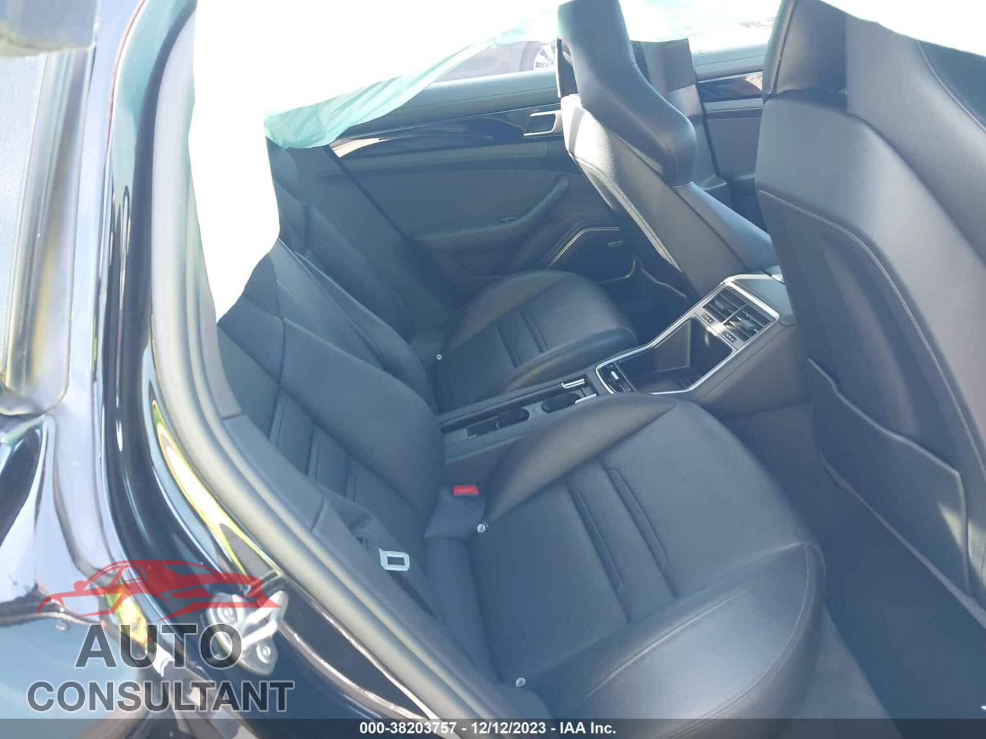 PORSCHE PANAMERA 2018 - WP0AA2A75JL112348