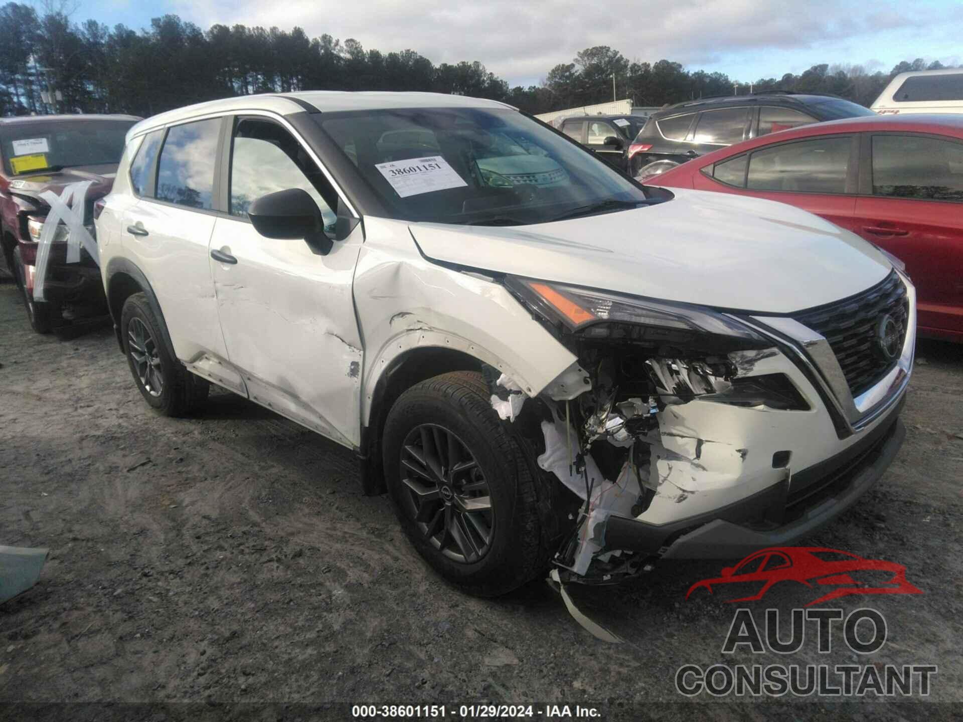 NISSAN ROGUE 2023 - 5N1BT3AB1PC818889