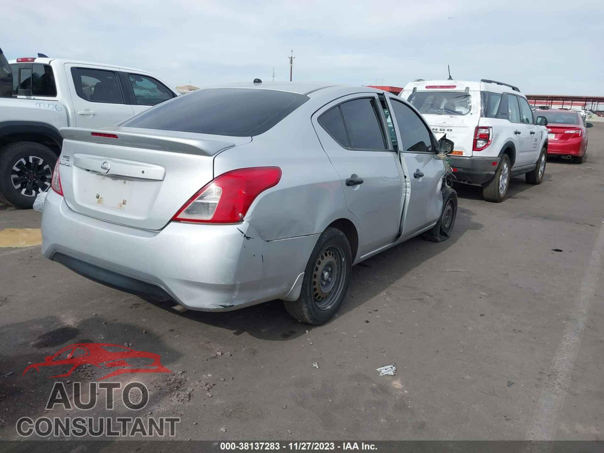 NISSAN VERSA 2019 - 3N1CN7AP4KL837359