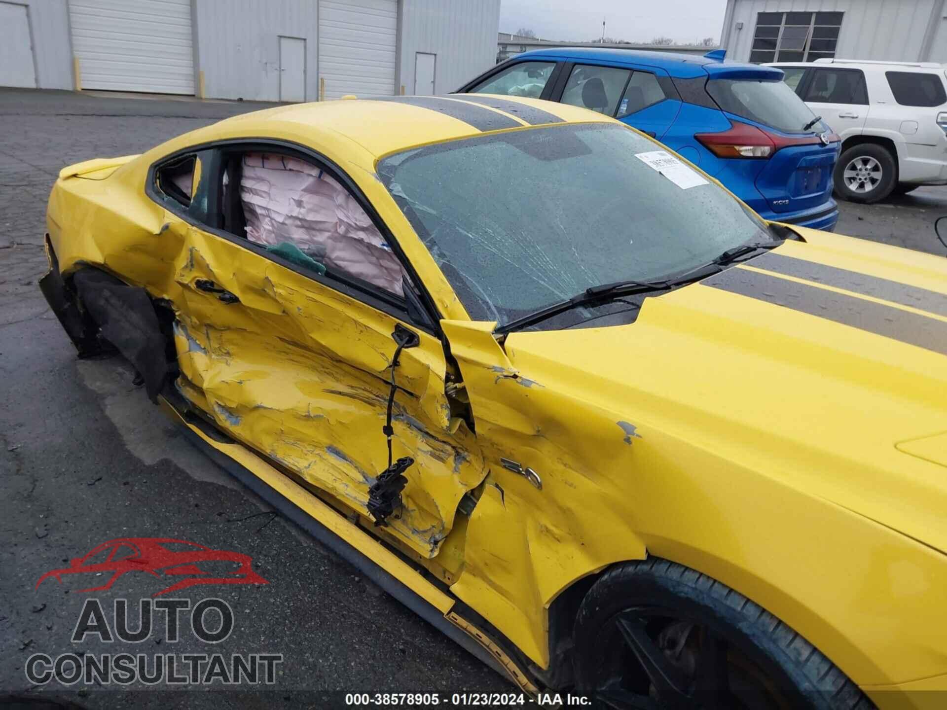 FORD MUSTANG 2017 - 1FA6P8CF1H5212155