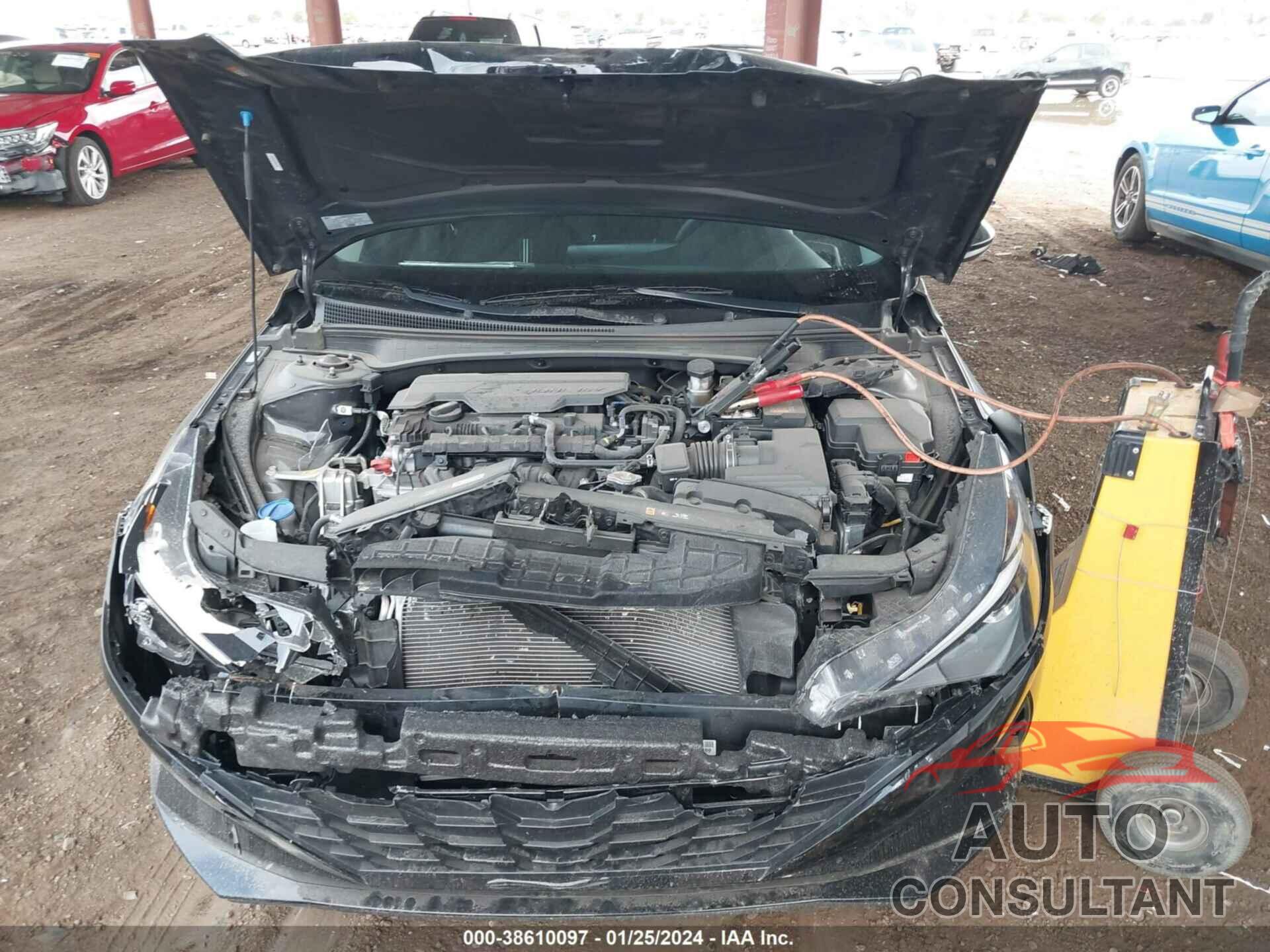 HYUNDAI ELANTRA 2023 - KMHLM4AG9PU602222