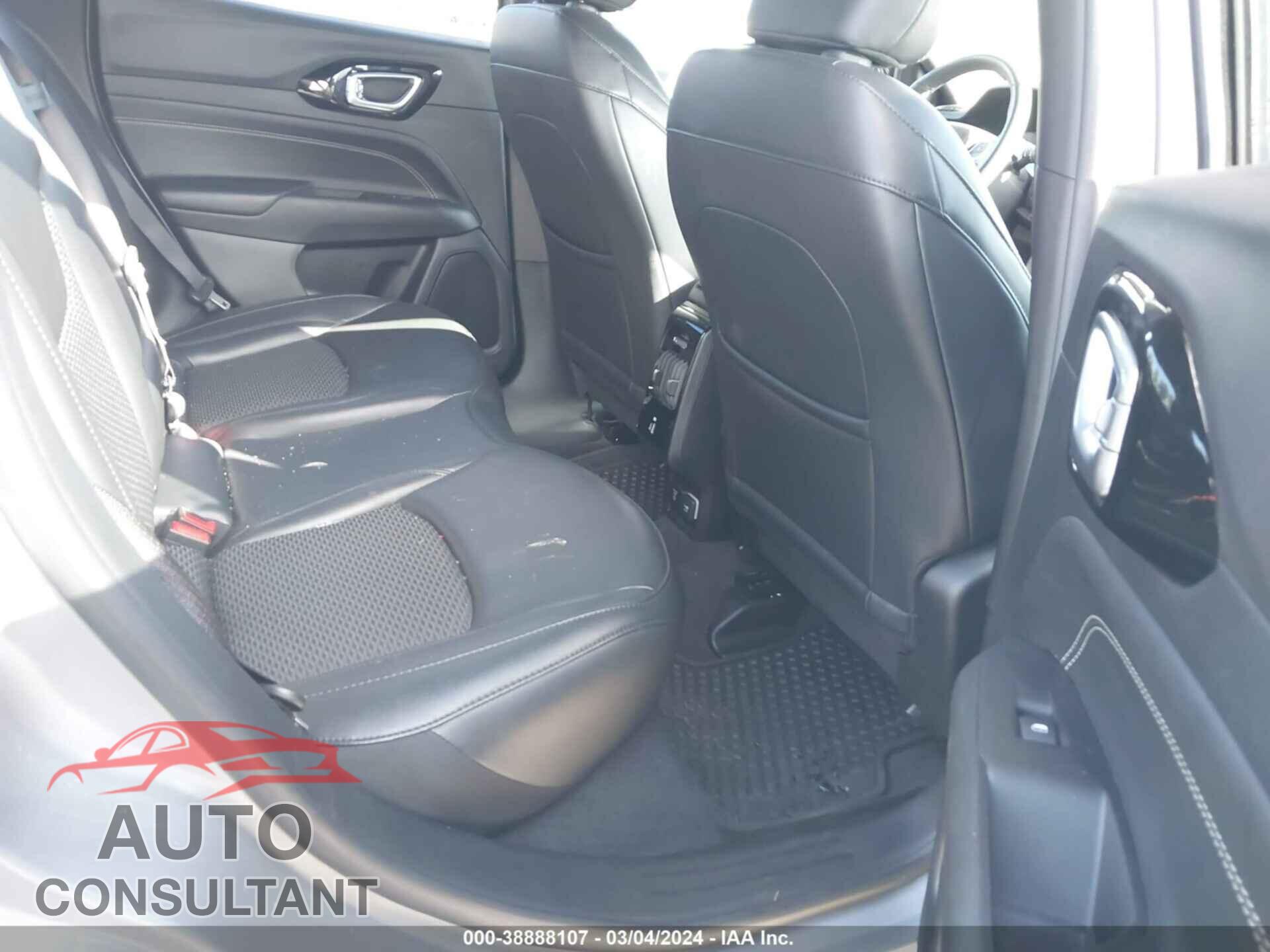 JEEP COMPASS 2022 - 3C4NJDBB7NT228743