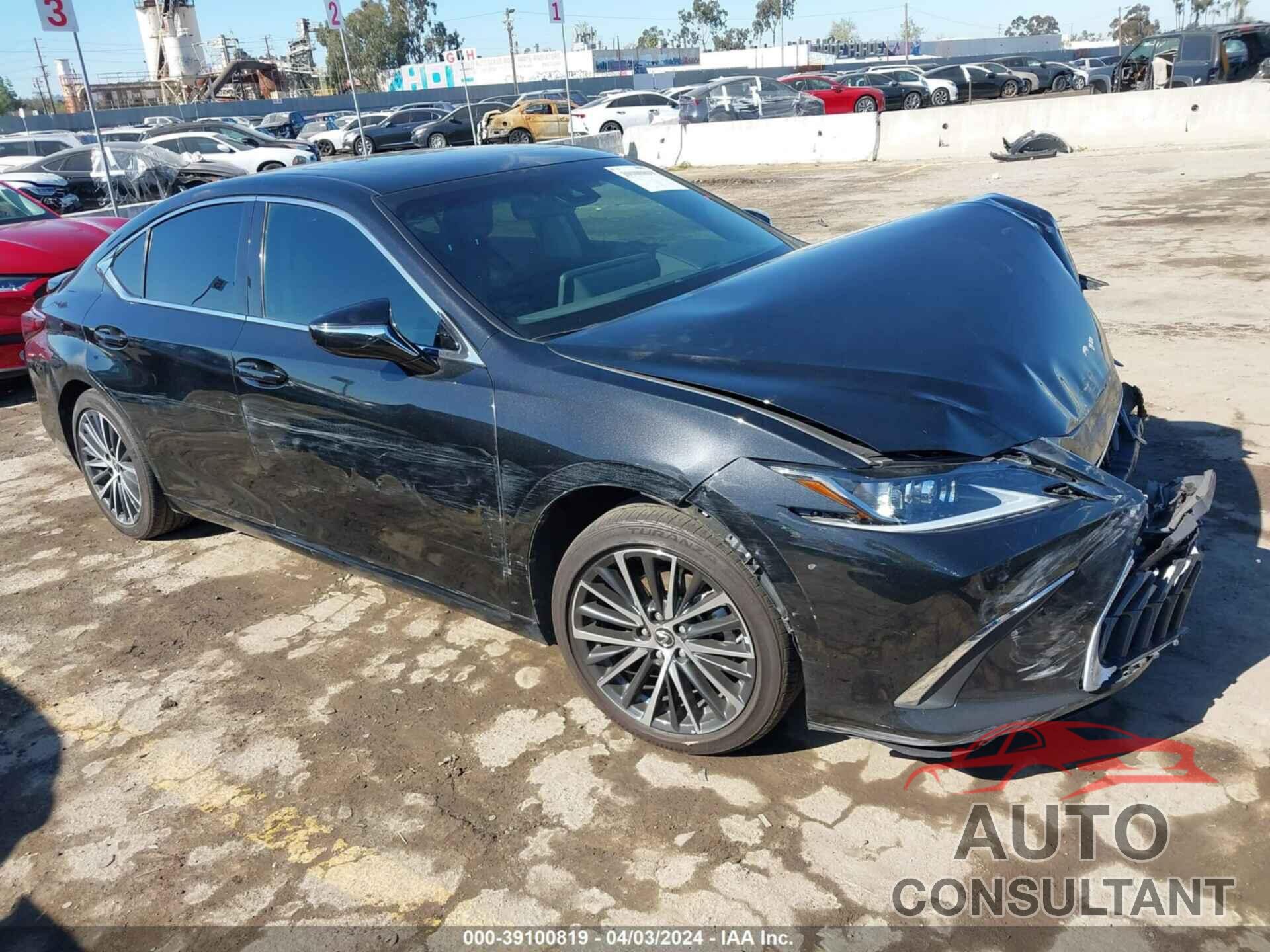 LEXUS ES 300H 2023 - 58ADA1C18PU030251