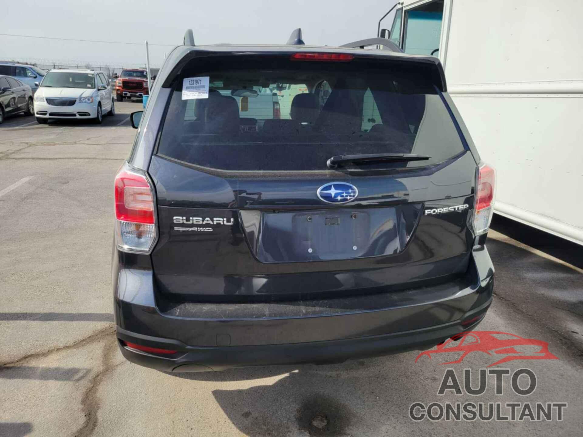 SUBARU FORESTER 2018 - JF2SJAGC3JH540622