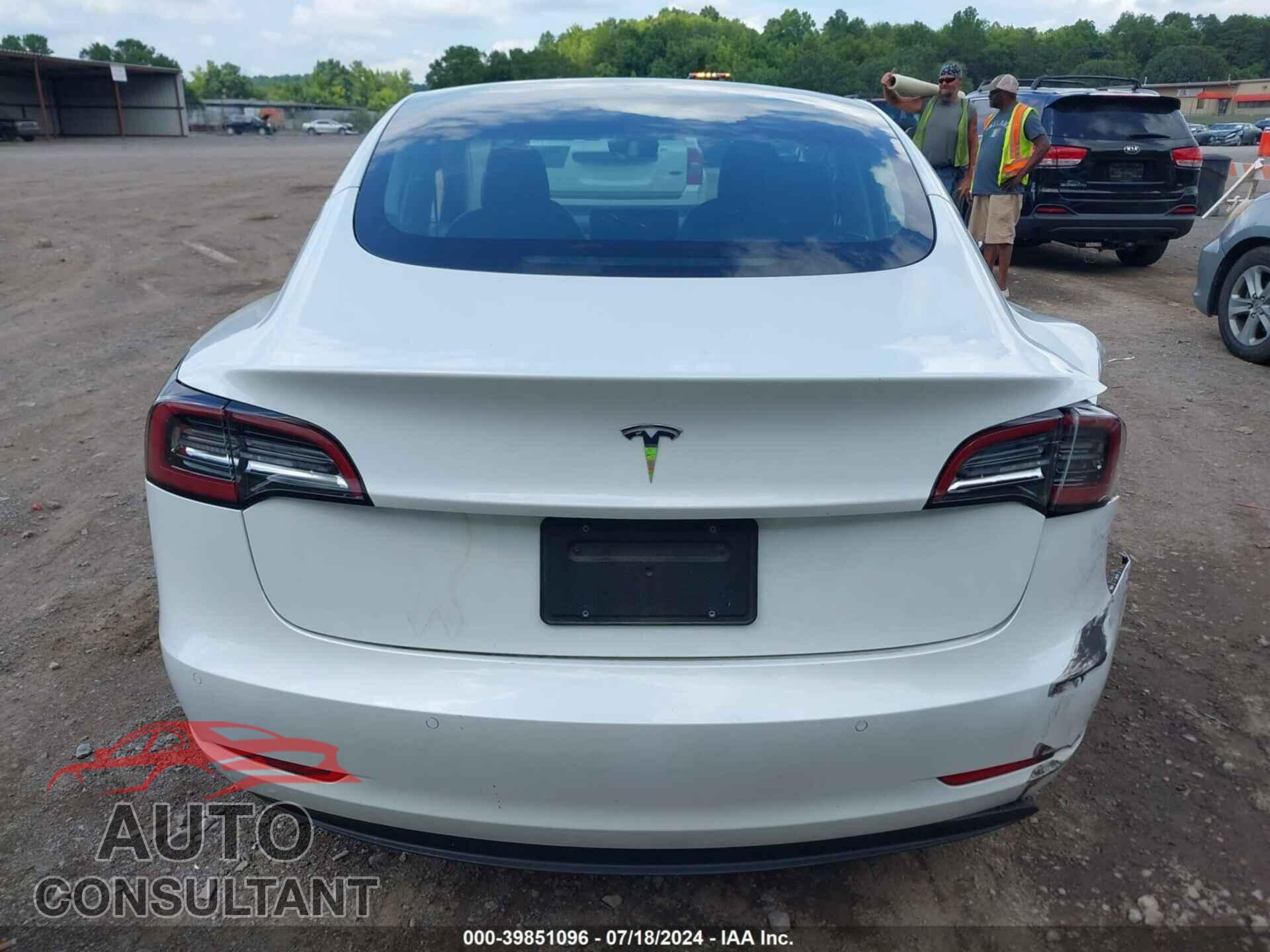 TESLA MODEL 3 2021 - 5YJ3E1EA9MF094974