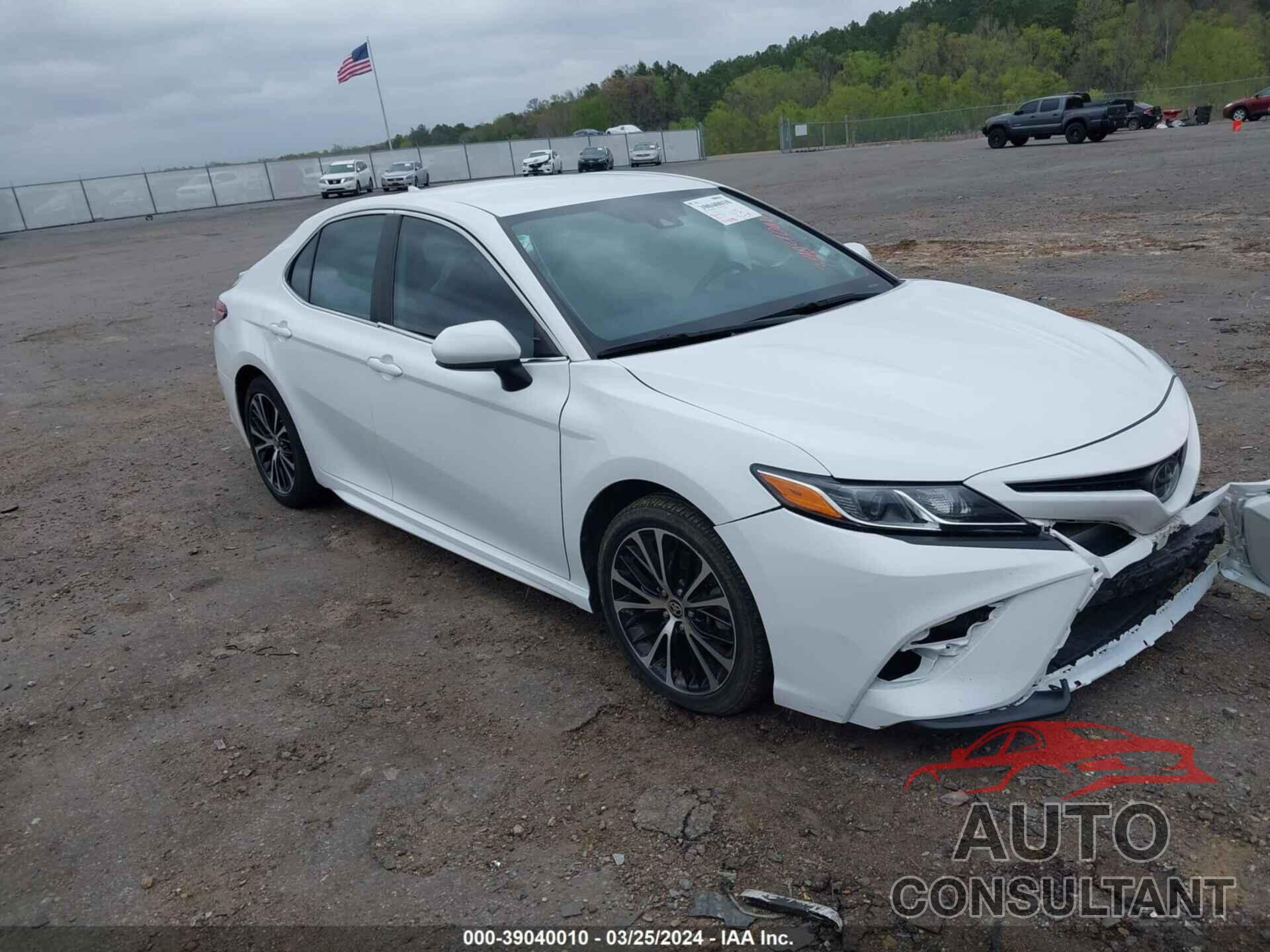TOYOTA CAMRY 2020 - 4T1G11AKXLU951087