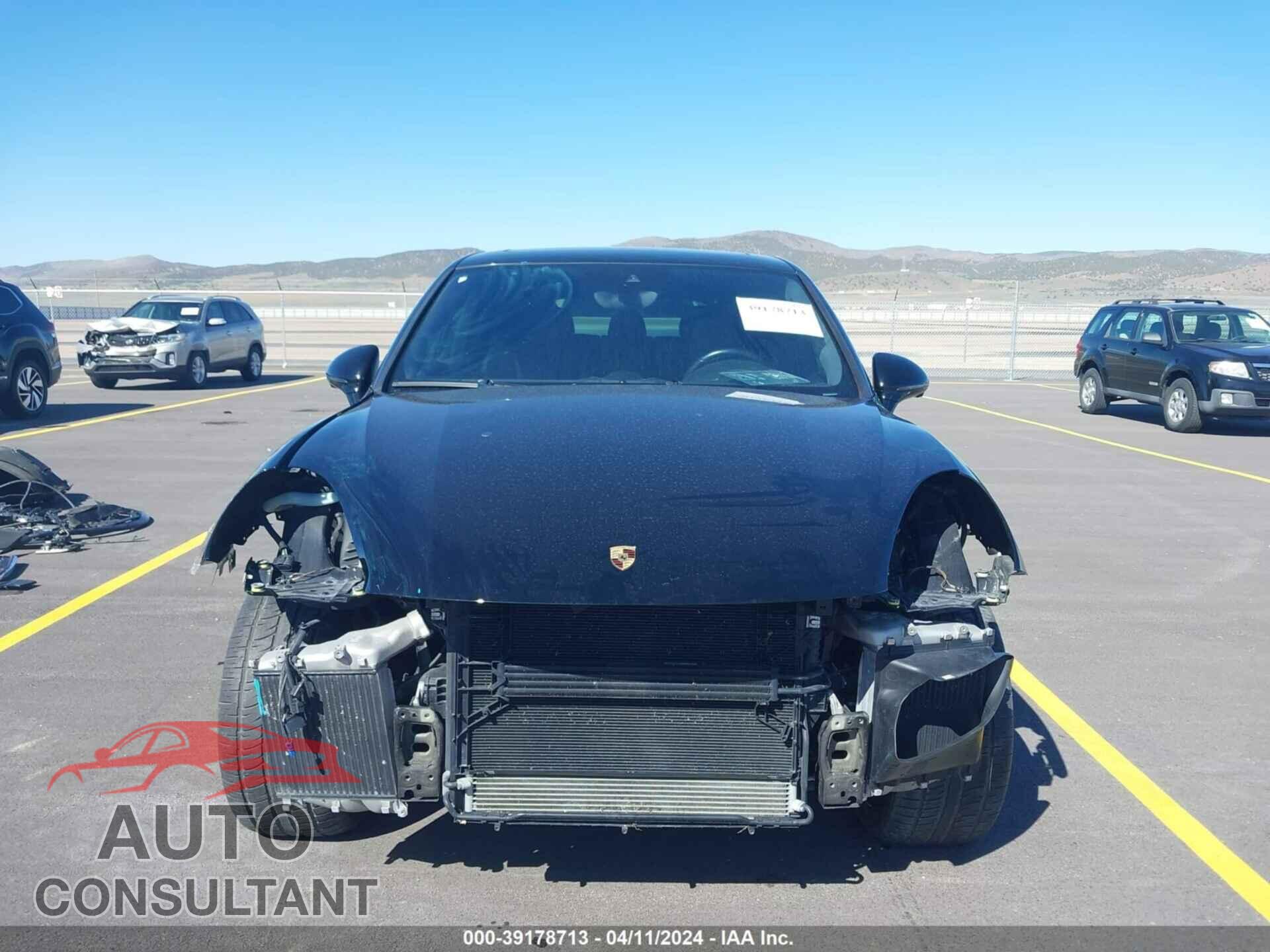 PORSCHE CAYENNE 2016 - WP1AC2A2XGLA86139