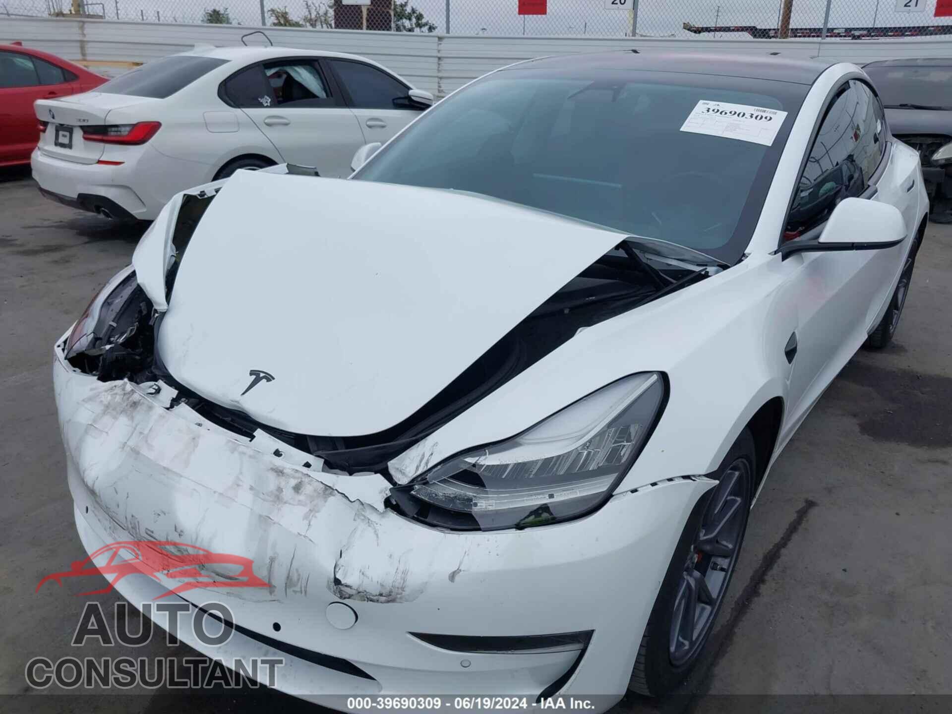 TESLA MODEL 3 2018 - 5YJ3E1EA5JF044343