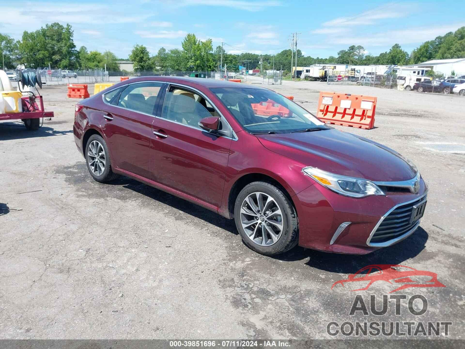 TOYOTA AVALON 2018 - 4T1BK1EB2JU287866