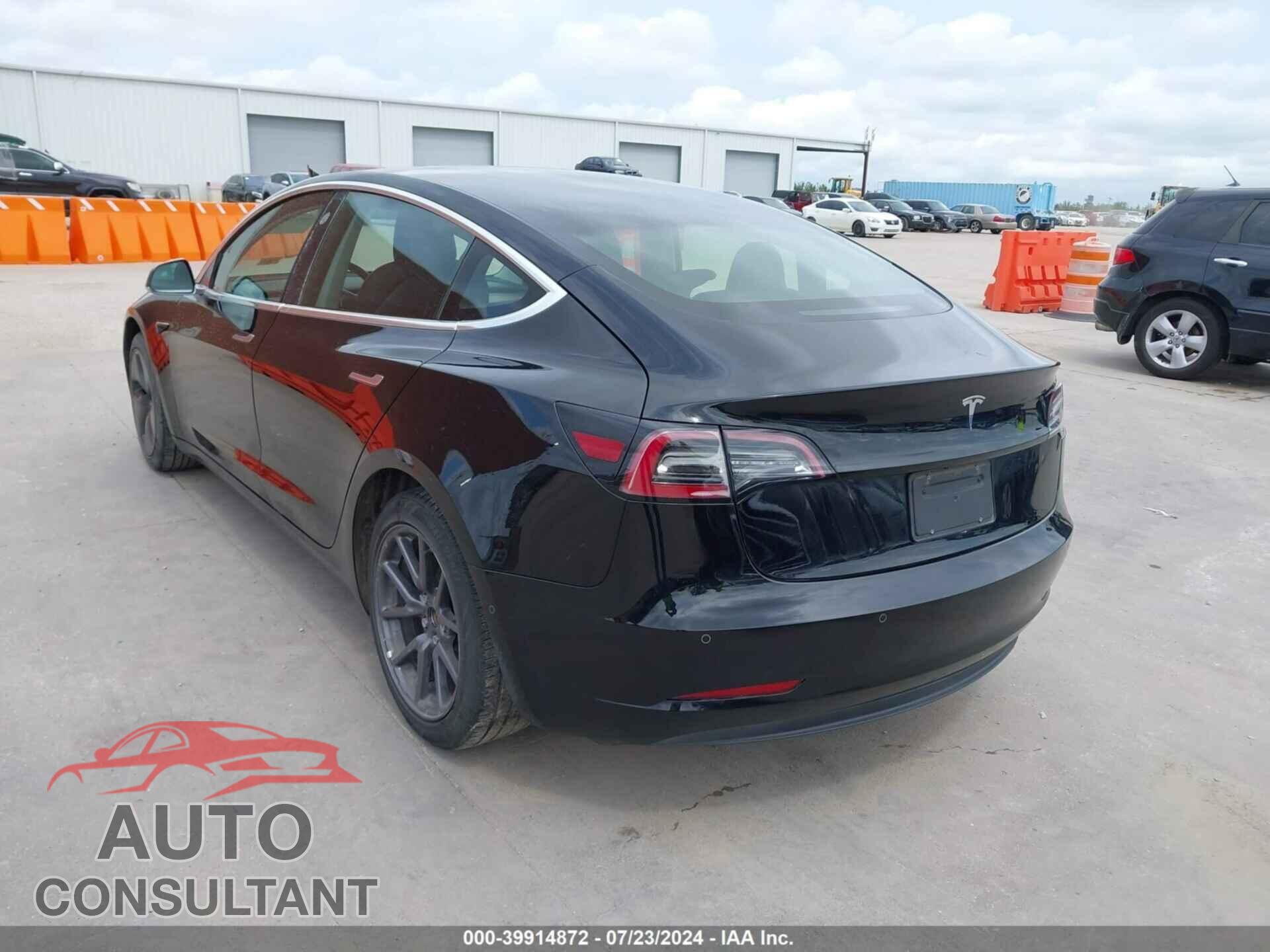 TESLA MODEL 3 2019 - 5YJ3E1EA8KF399198