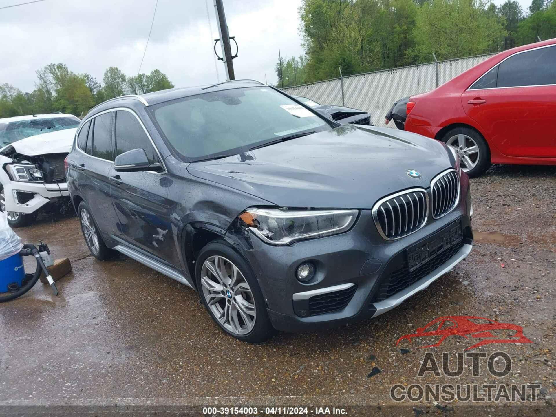 BMW X1 2016 - WBXHT3C37GP888168