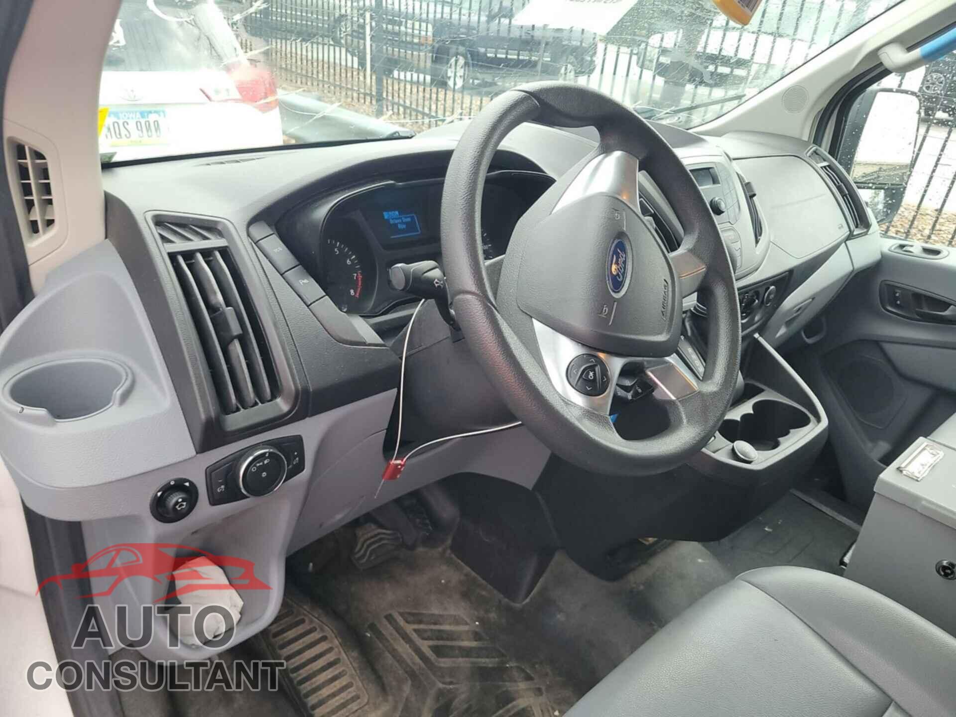 FORD TRANSIT 2018 - 1FTYE1YM3JKB52202