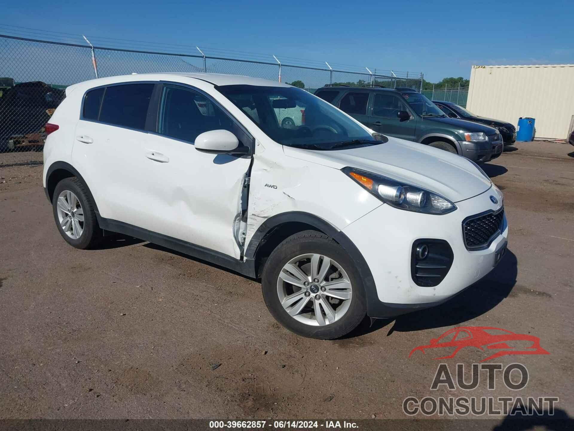 KIA SPORTAGE 2018 - KNDPMCAC5J7463922