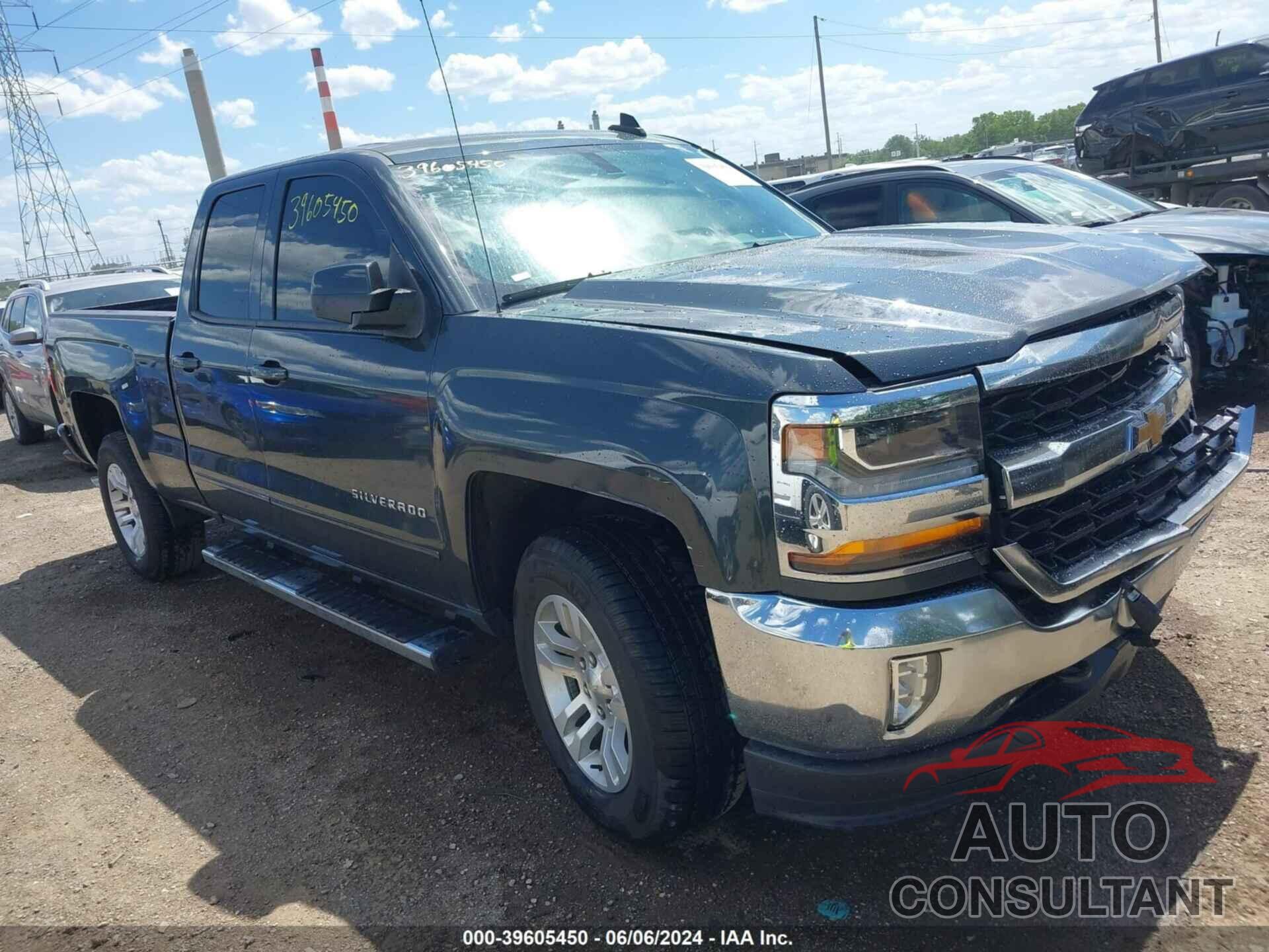 CHEVROLET SILVERADO 1500 2017 - 1GCVKREC1HZ245842