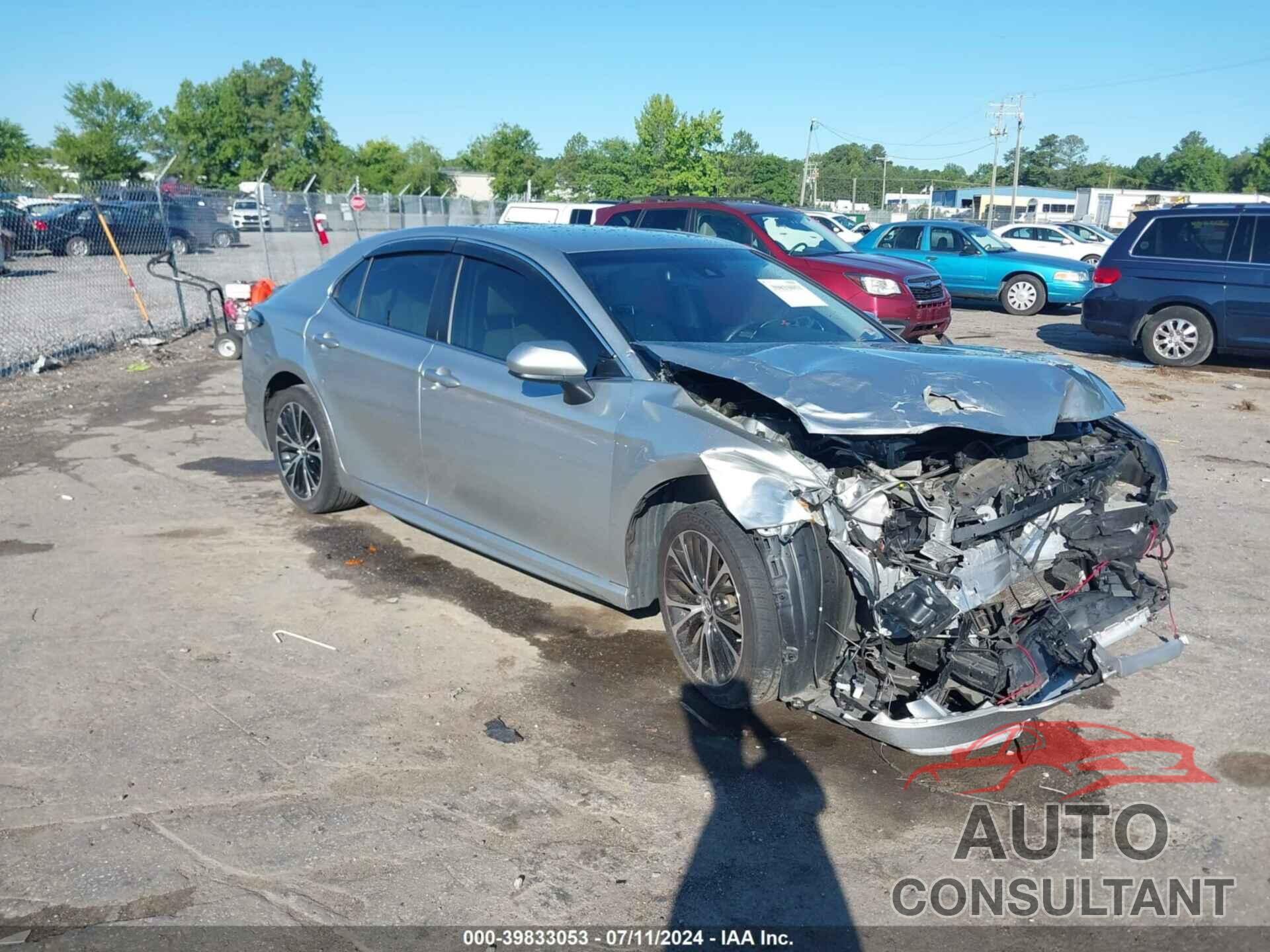 TOYOTA CAMRY 2018 - JTNB11HK1J3039497