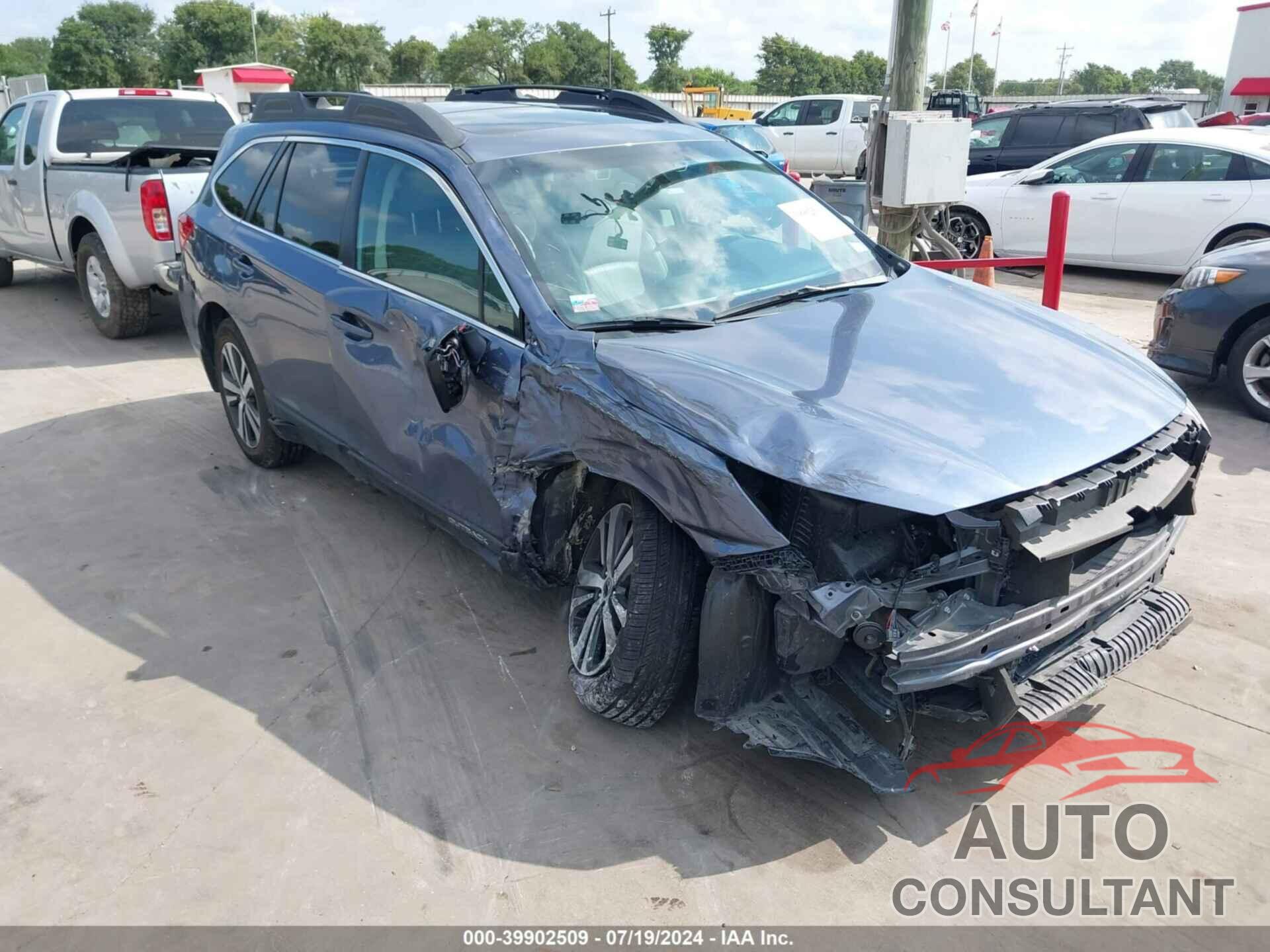 SUBARU OUTBACK 2018 - 4S4BSANC3J3239856