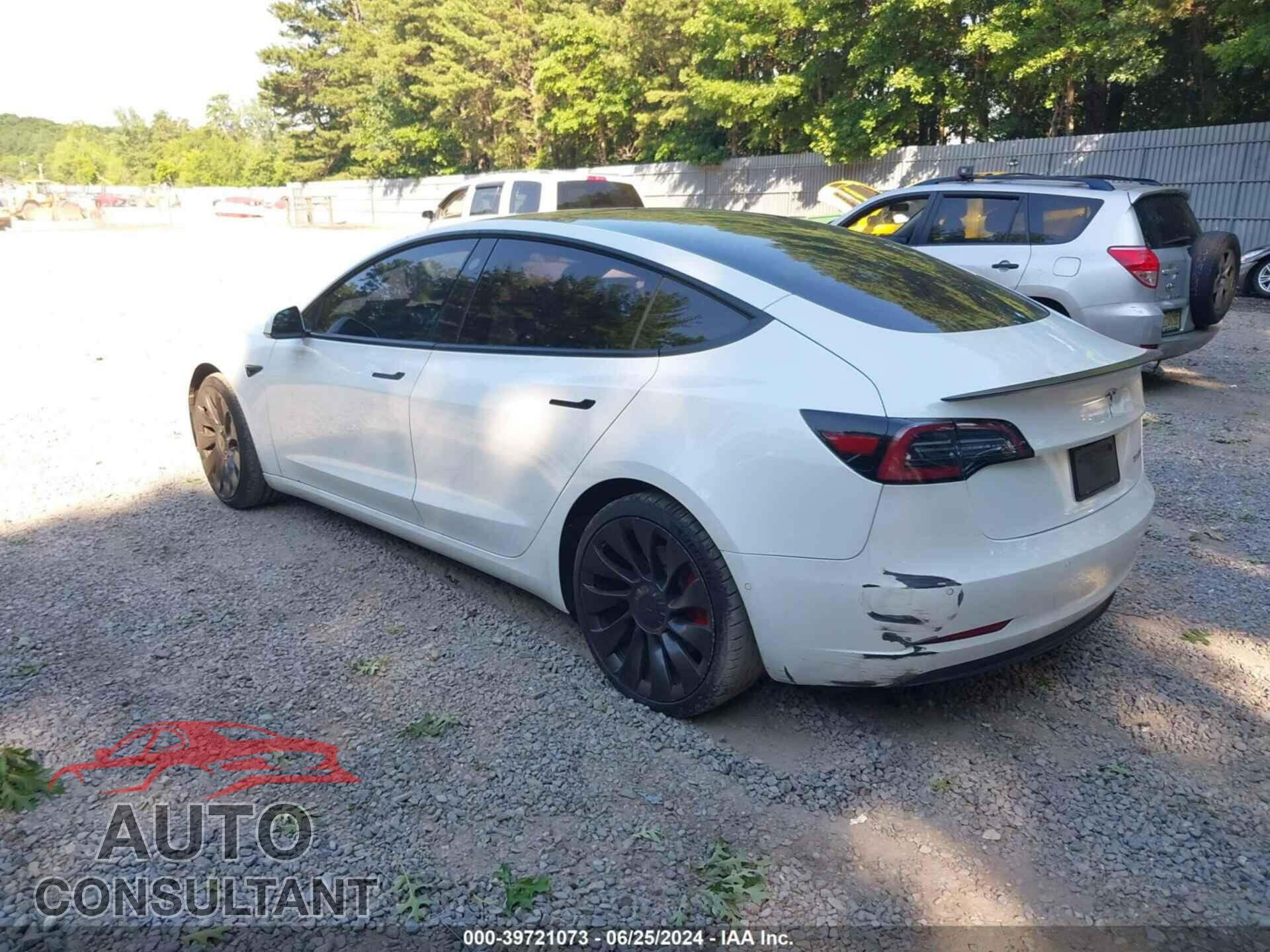 TESLA MODEL 3 2022 - 5YJ3E1EC1NF165362